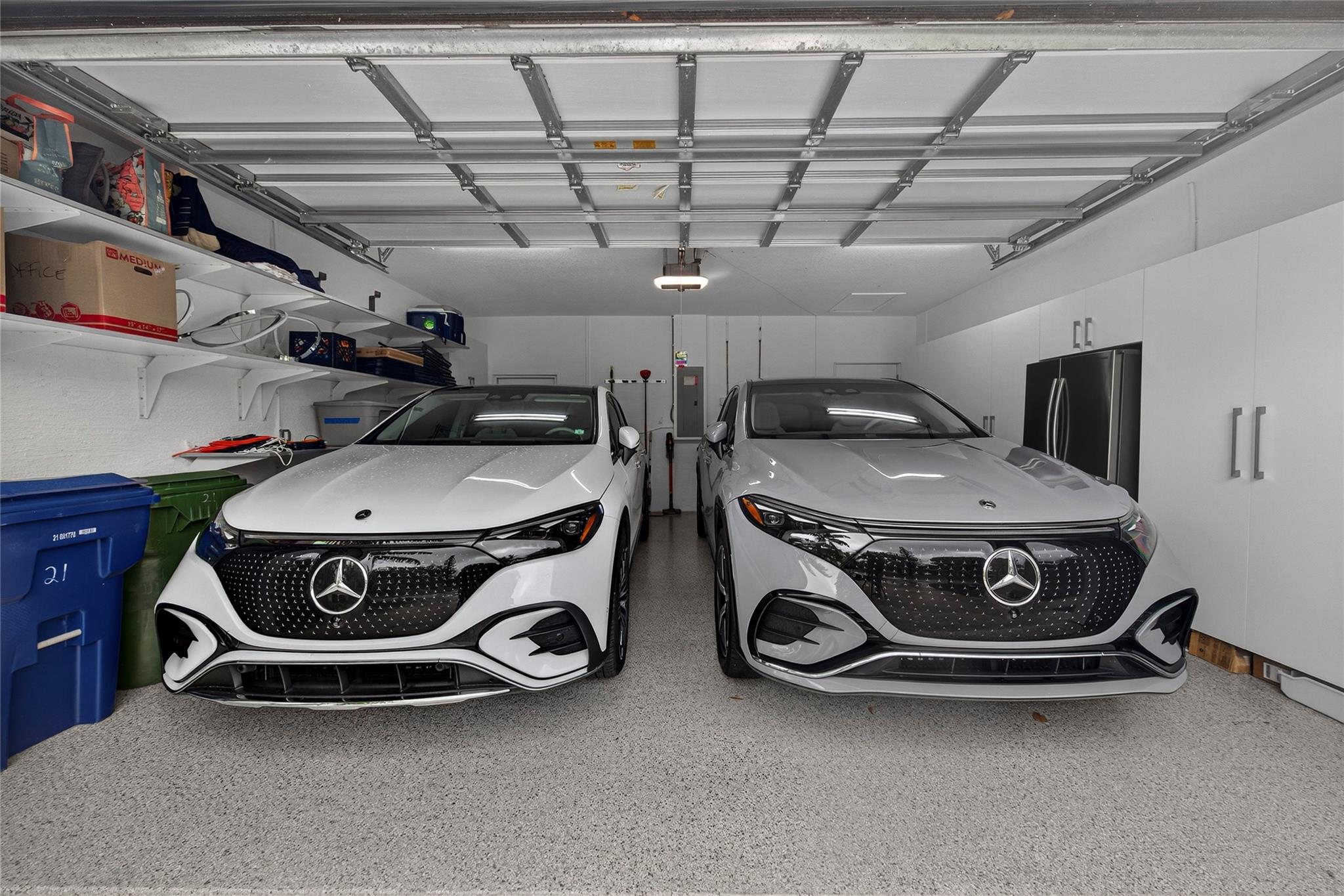 Petite - Residential