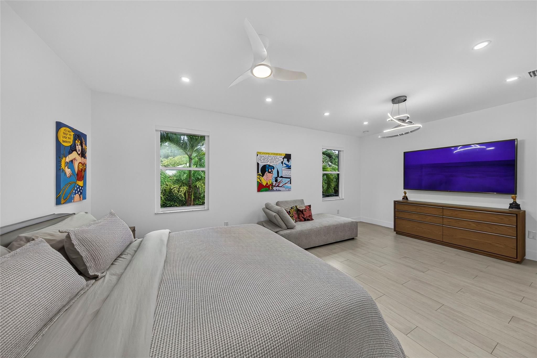 Petite - Residential