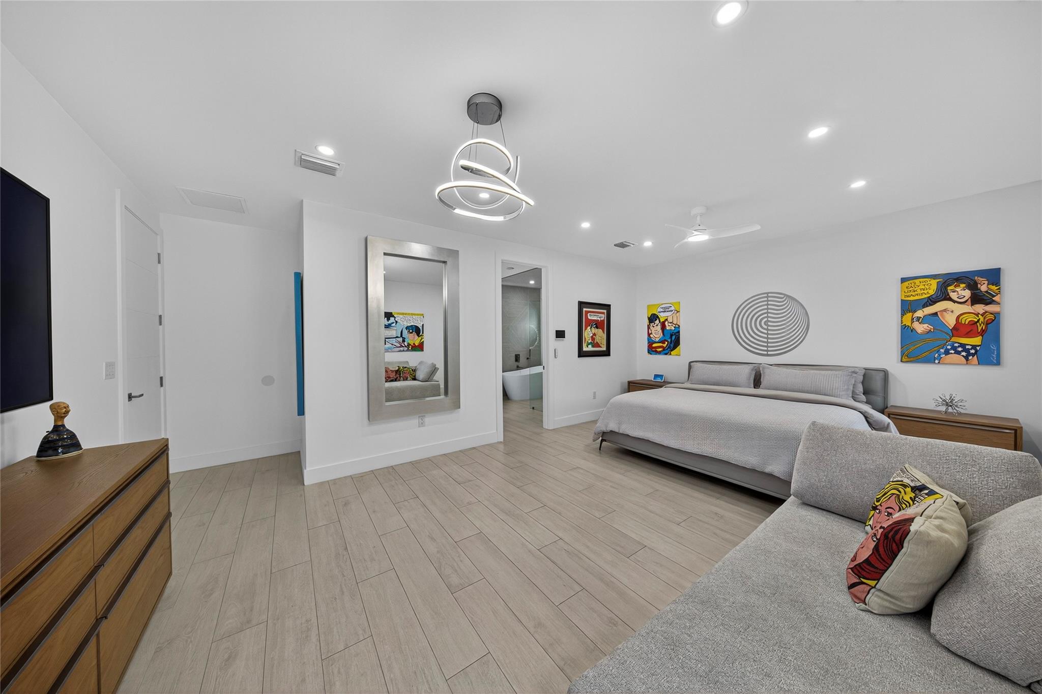 Petite - Residential