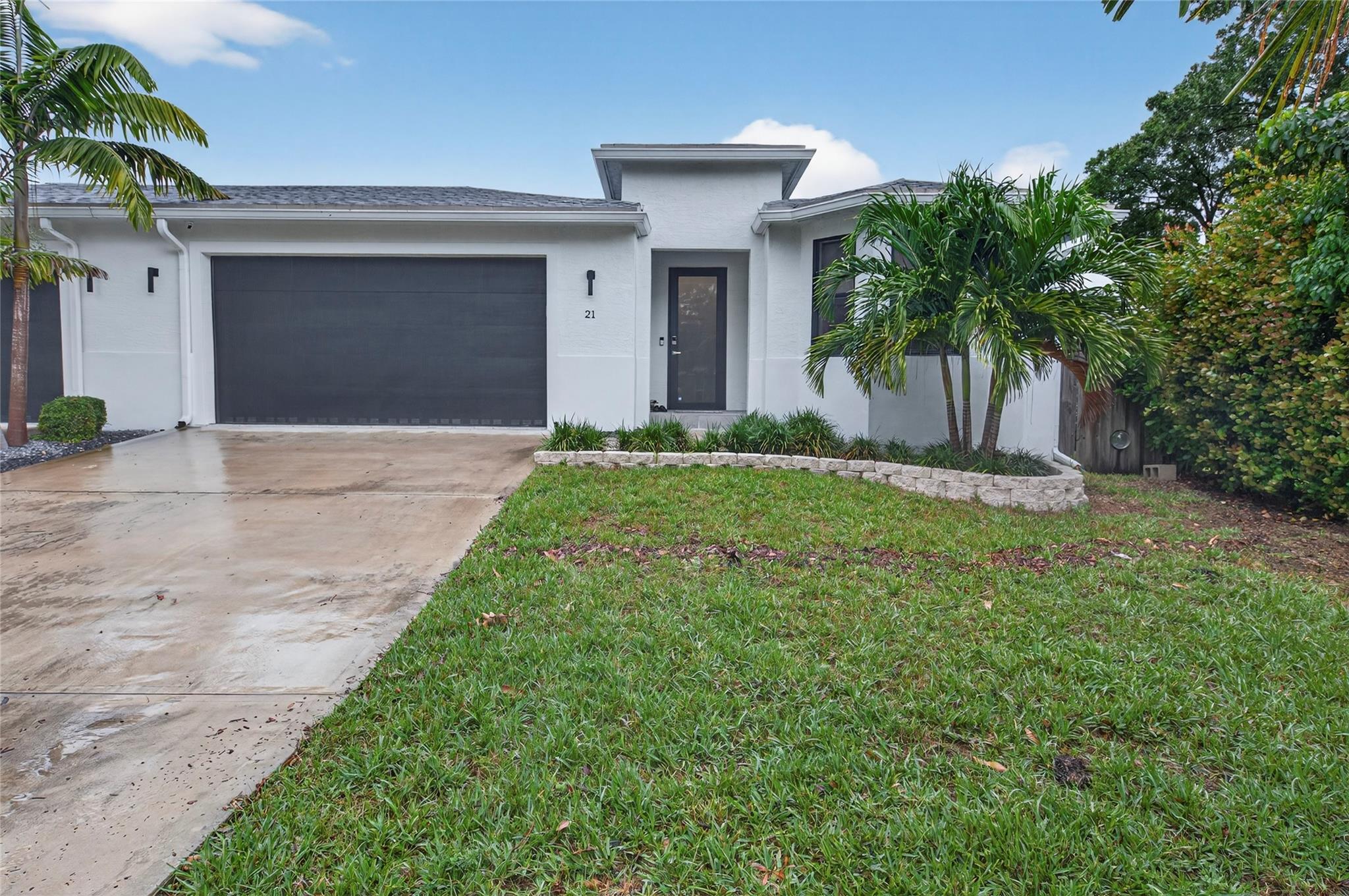 Petite - Residential