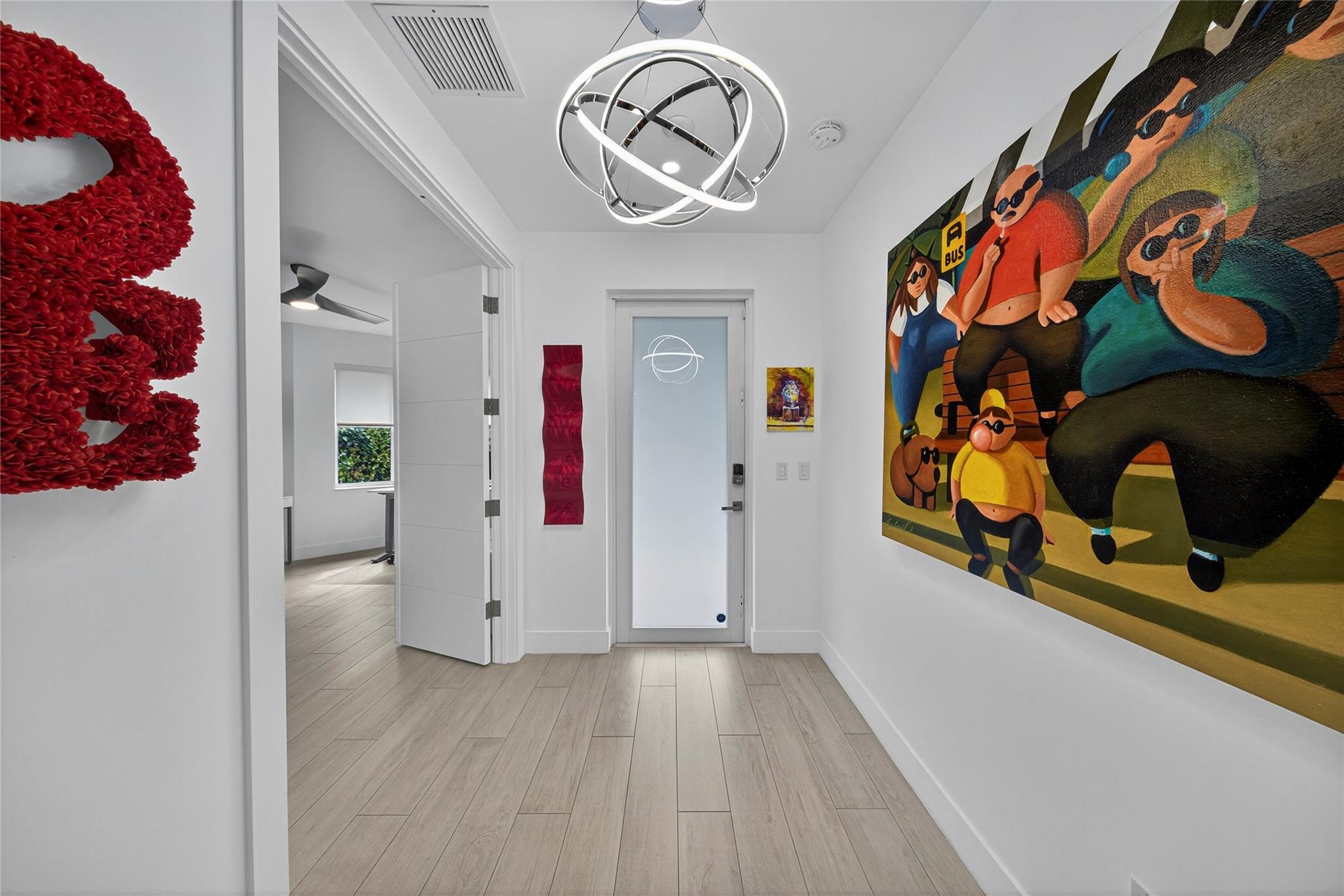 Petite - Residential