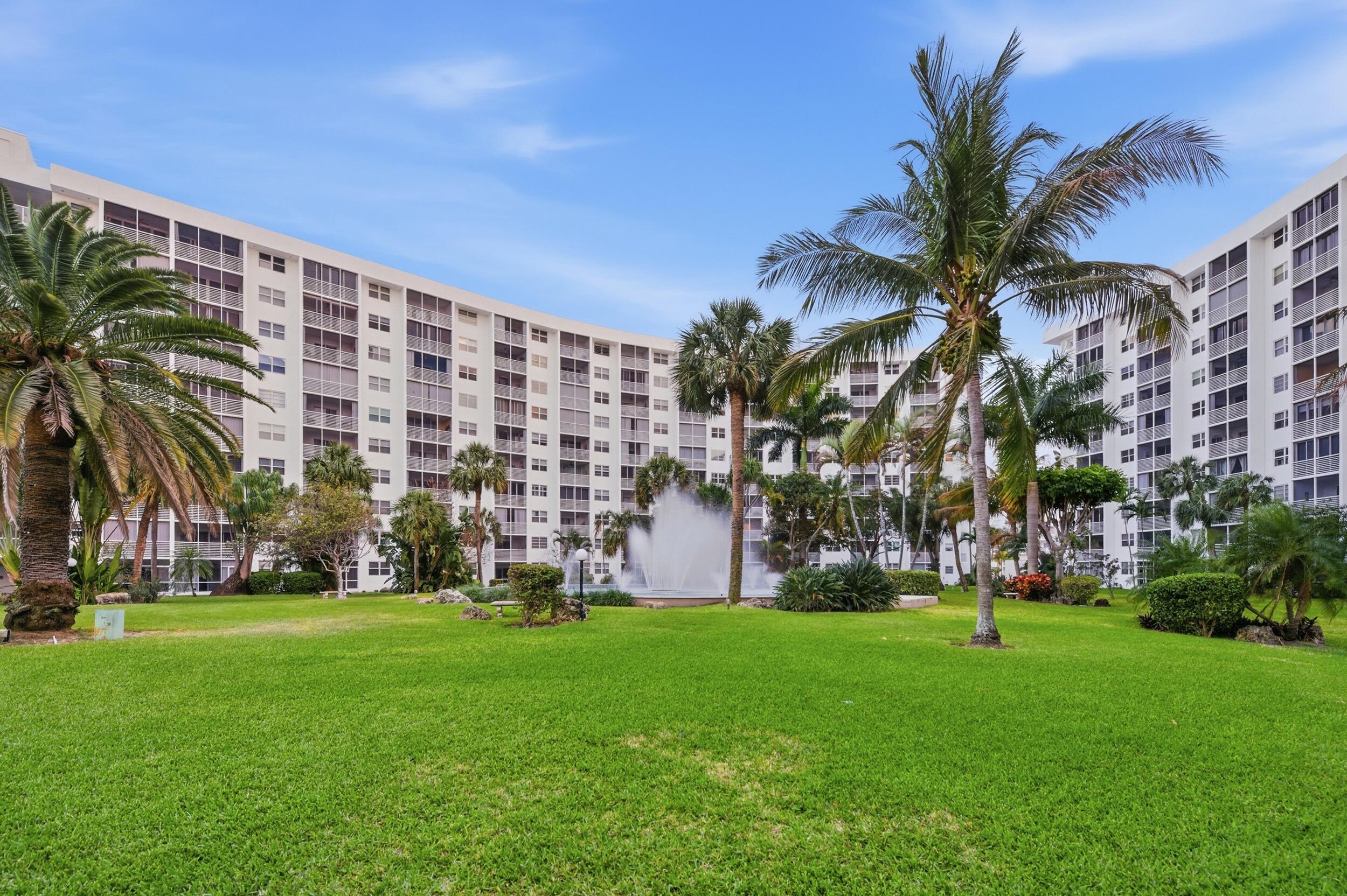 GARDEN-AIRE VILLAGE - Residential