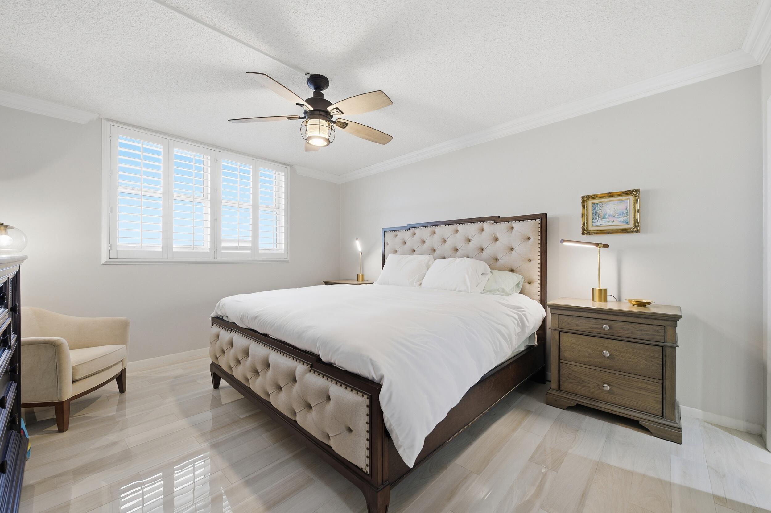 GARDEN-AIRE VILLAGE - Residential