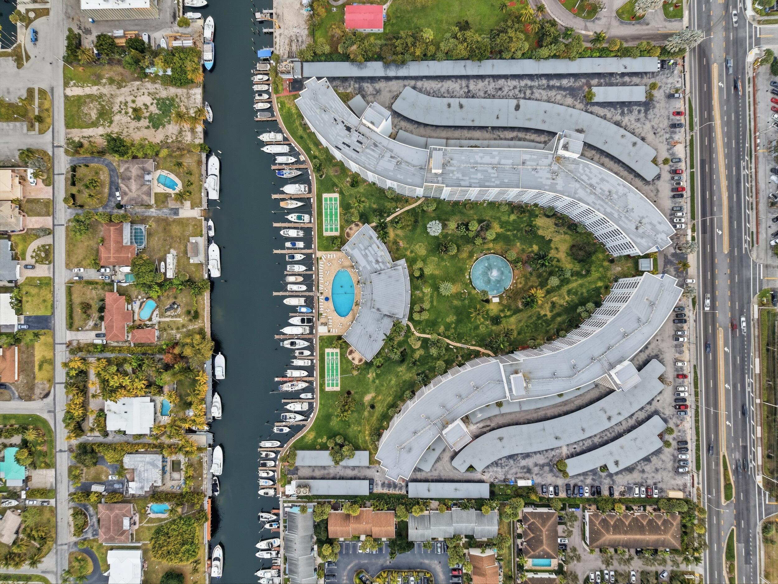 GARDEN-AIRE VILLAGE - Residential