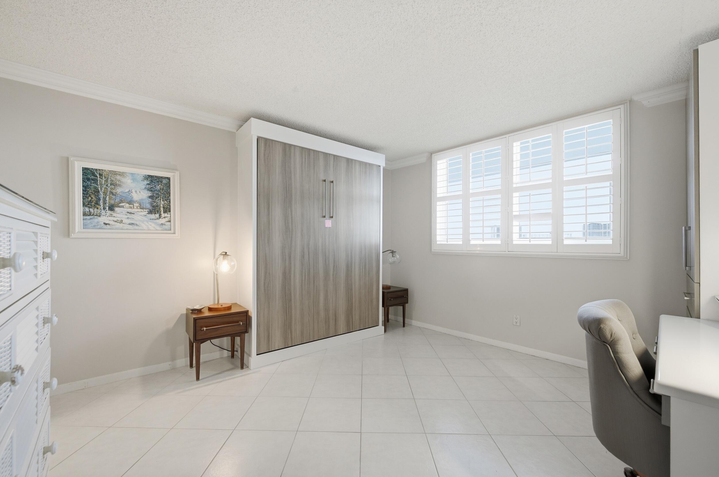 GARDEN-AIRE VILLAGE - Residential