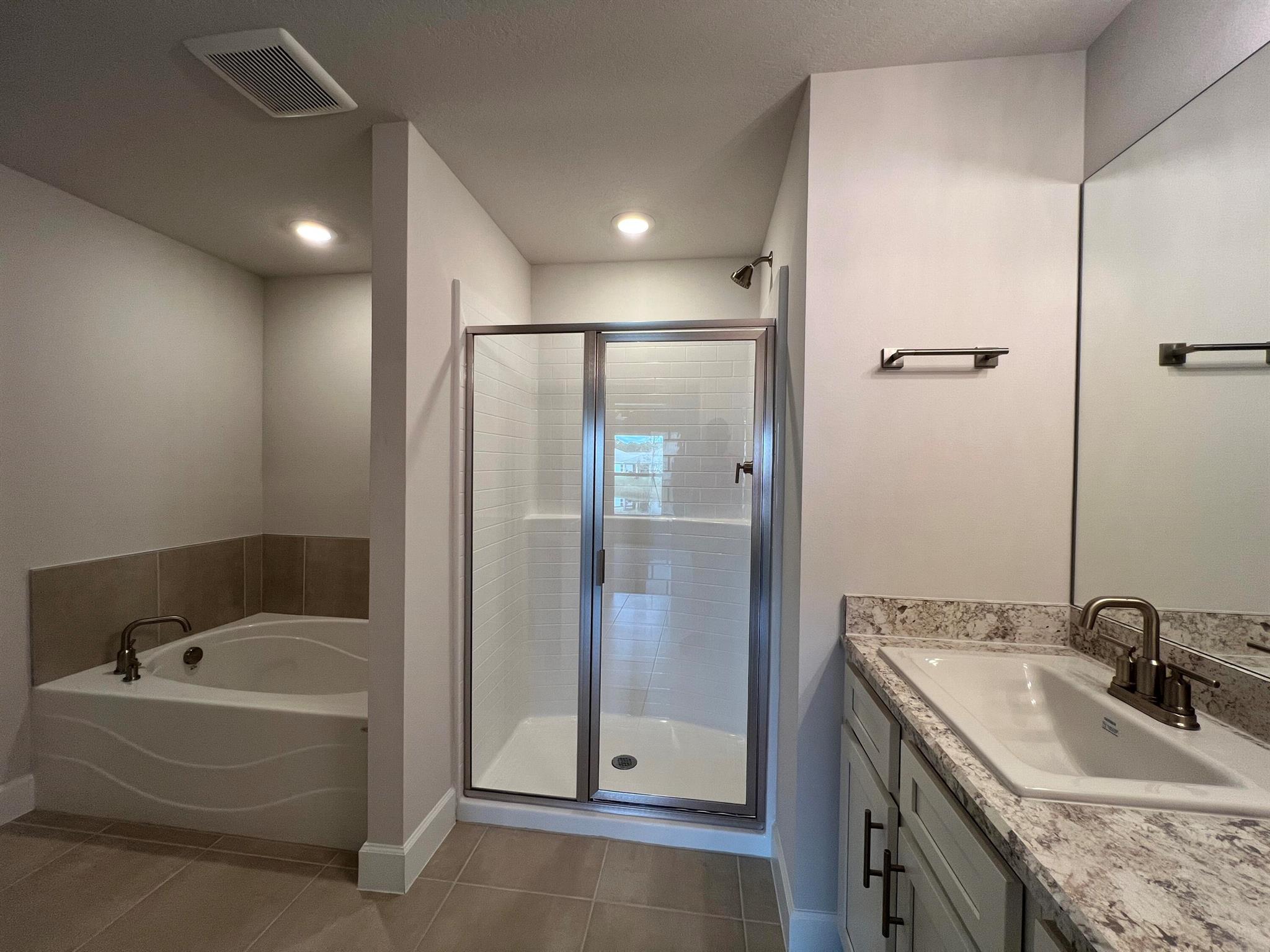 WATERSTONE PHASE FOUR - Residential Lease