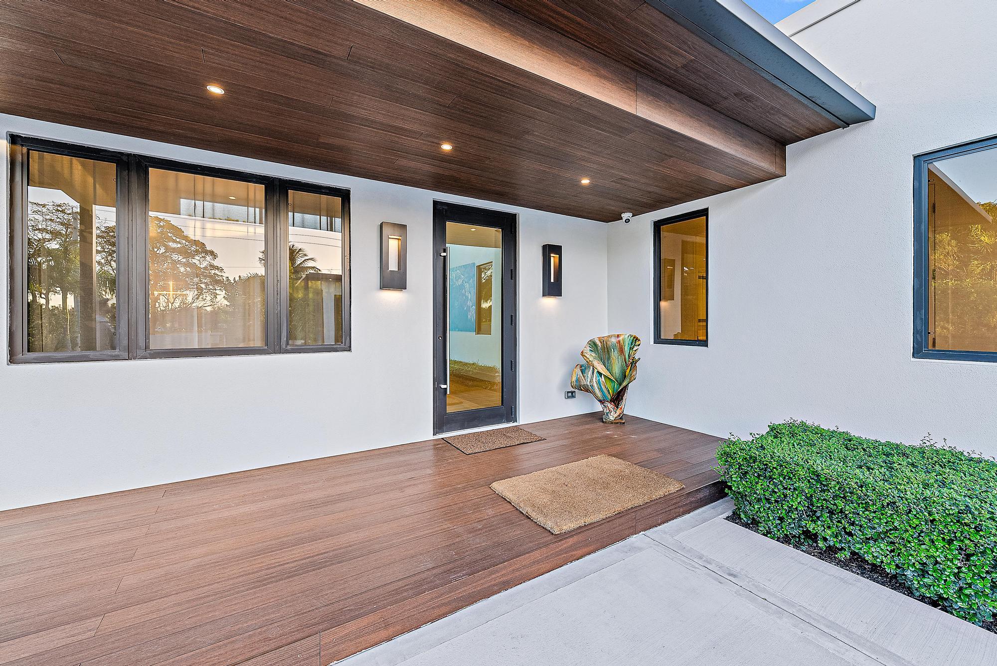 MIRAMAR SHORES - Residential