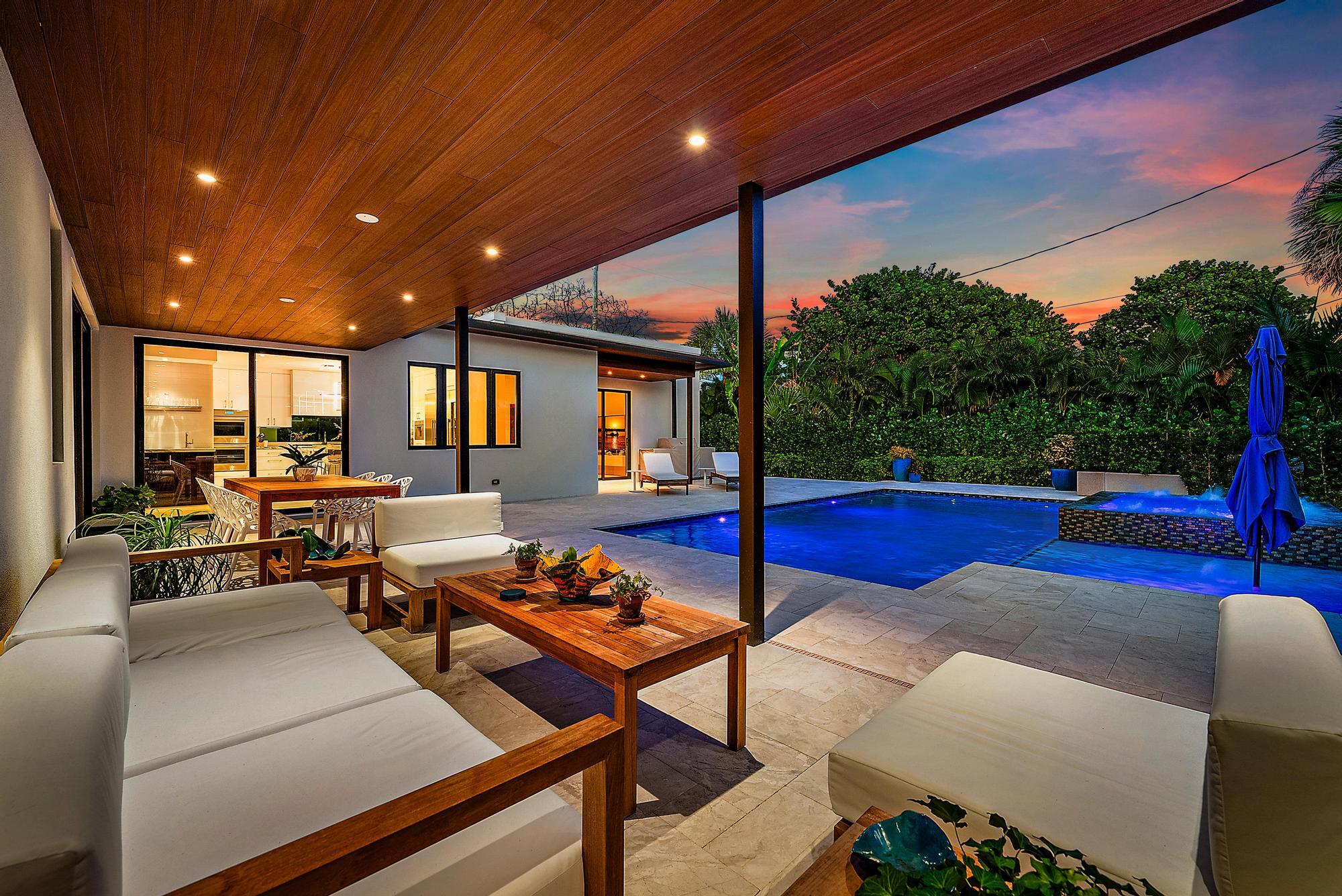 MIRAMAR SHORES - Residential