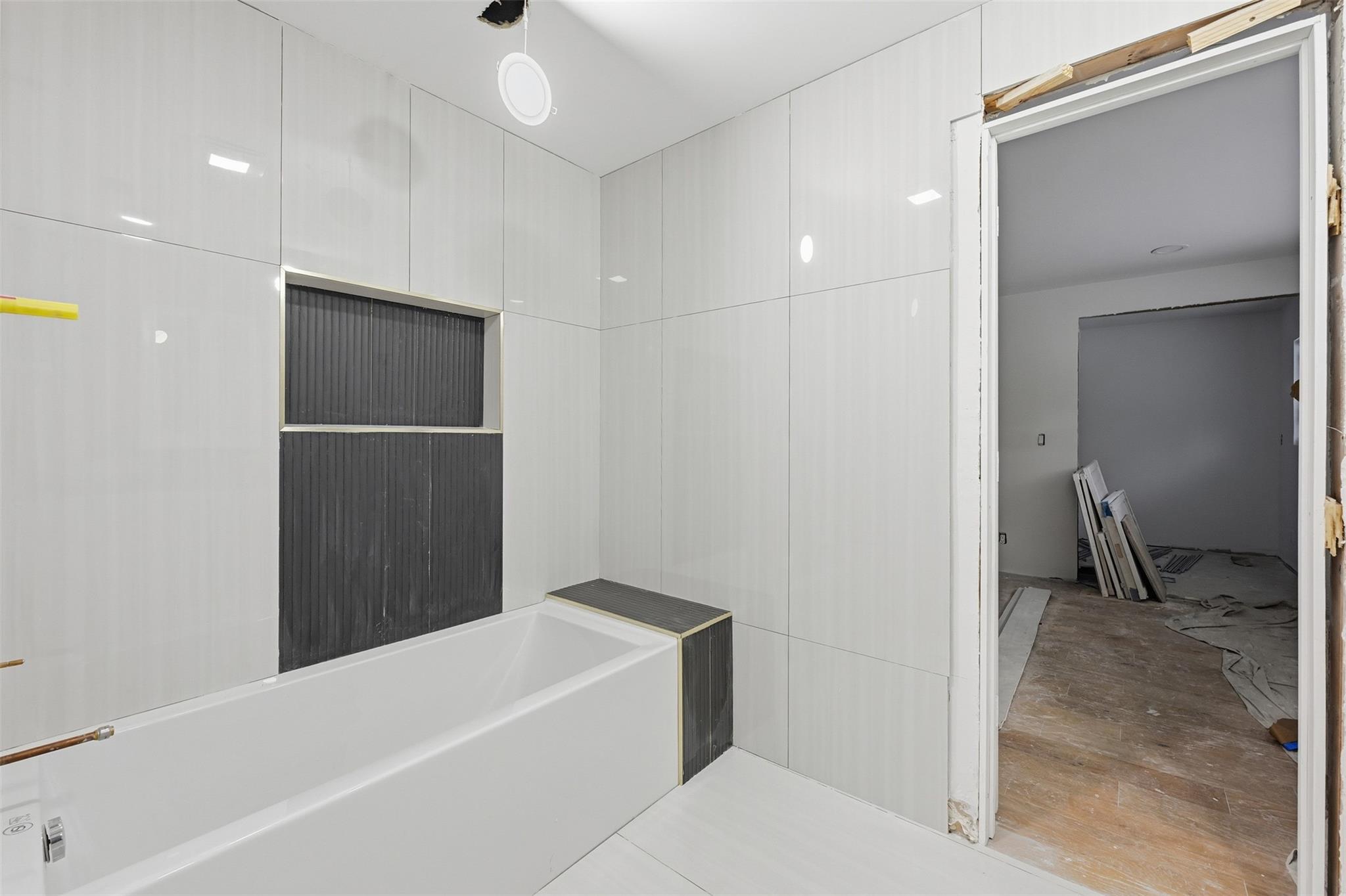 Dolphin Isles - Residential