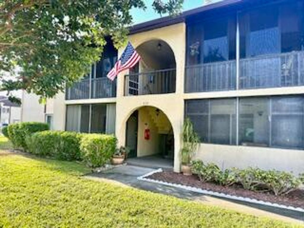 Photo of 313 Pine Ridge Circle #C-2, Greenacres, FL 33463 (MLS # R10935080)