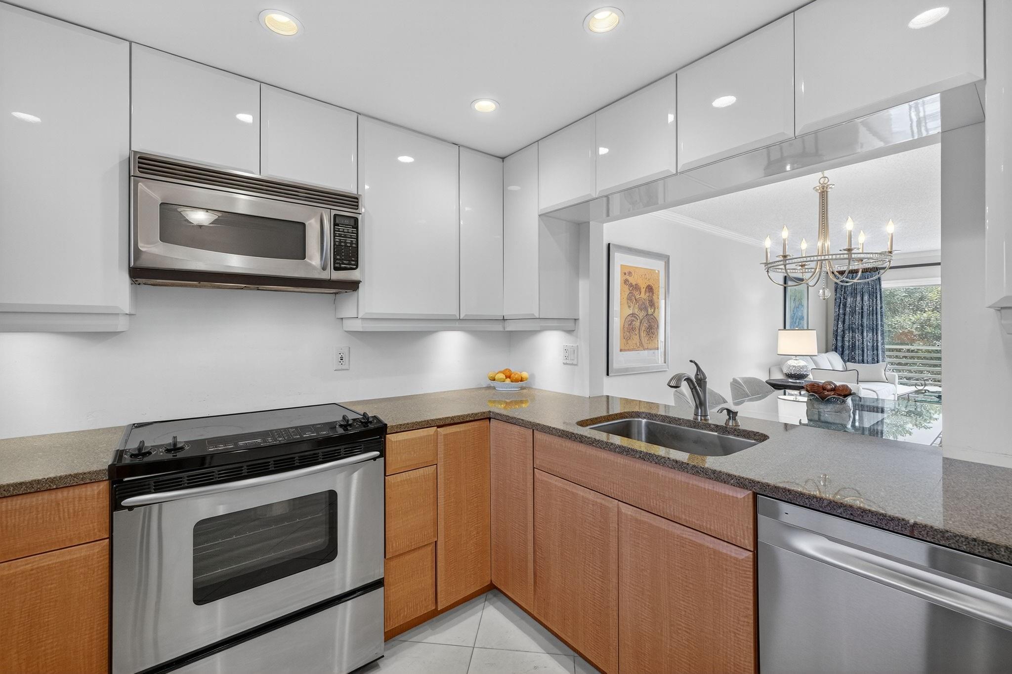 Gardens By The Sea South - Residential