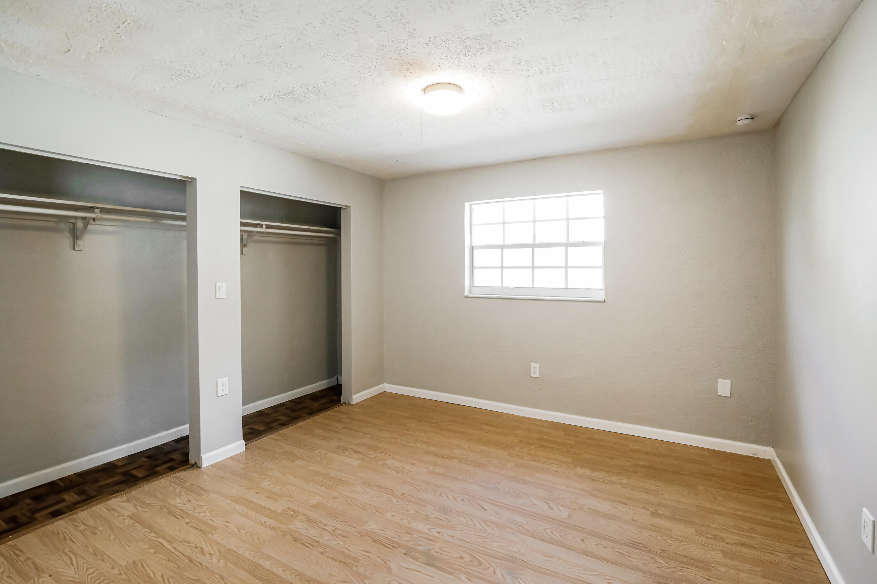 KNOLLS 1ST SECTION - Residential