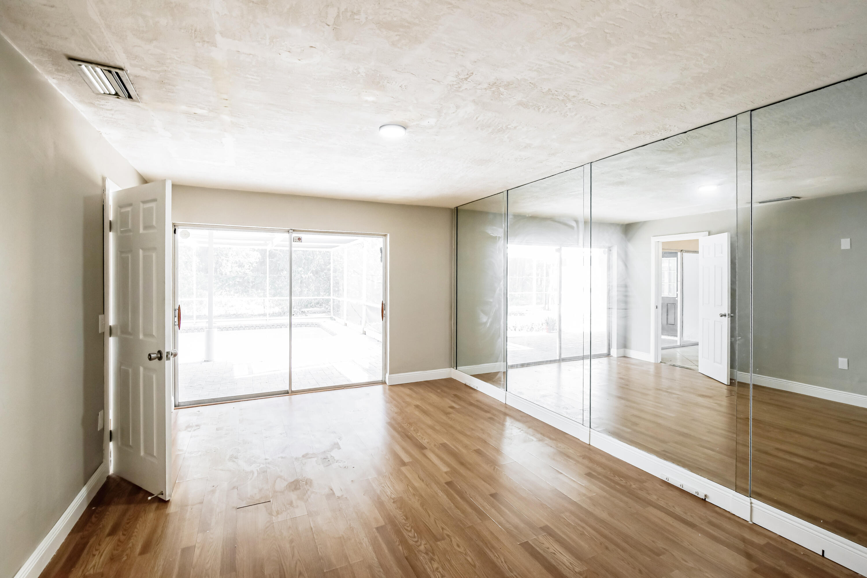 KNOLLS 1ST SECTION - Residential