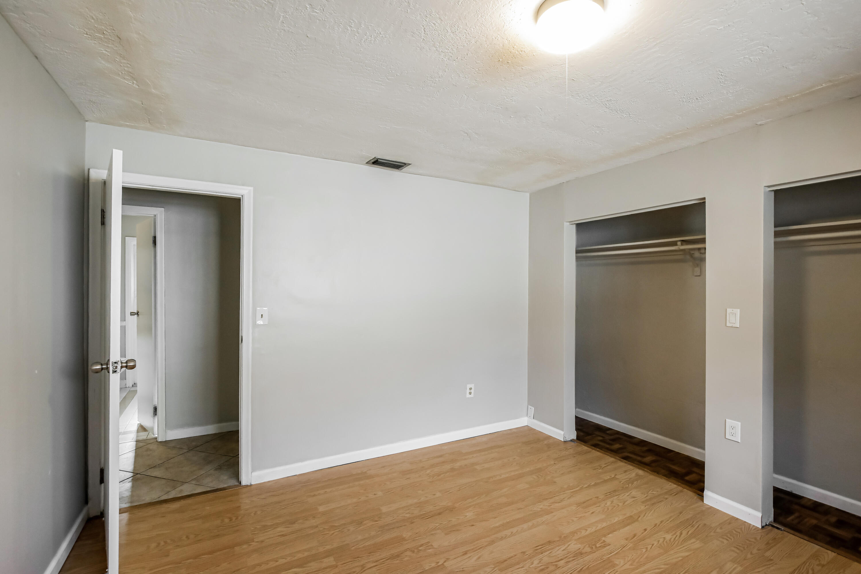 KNOLLS 1ST SECTION - Residential