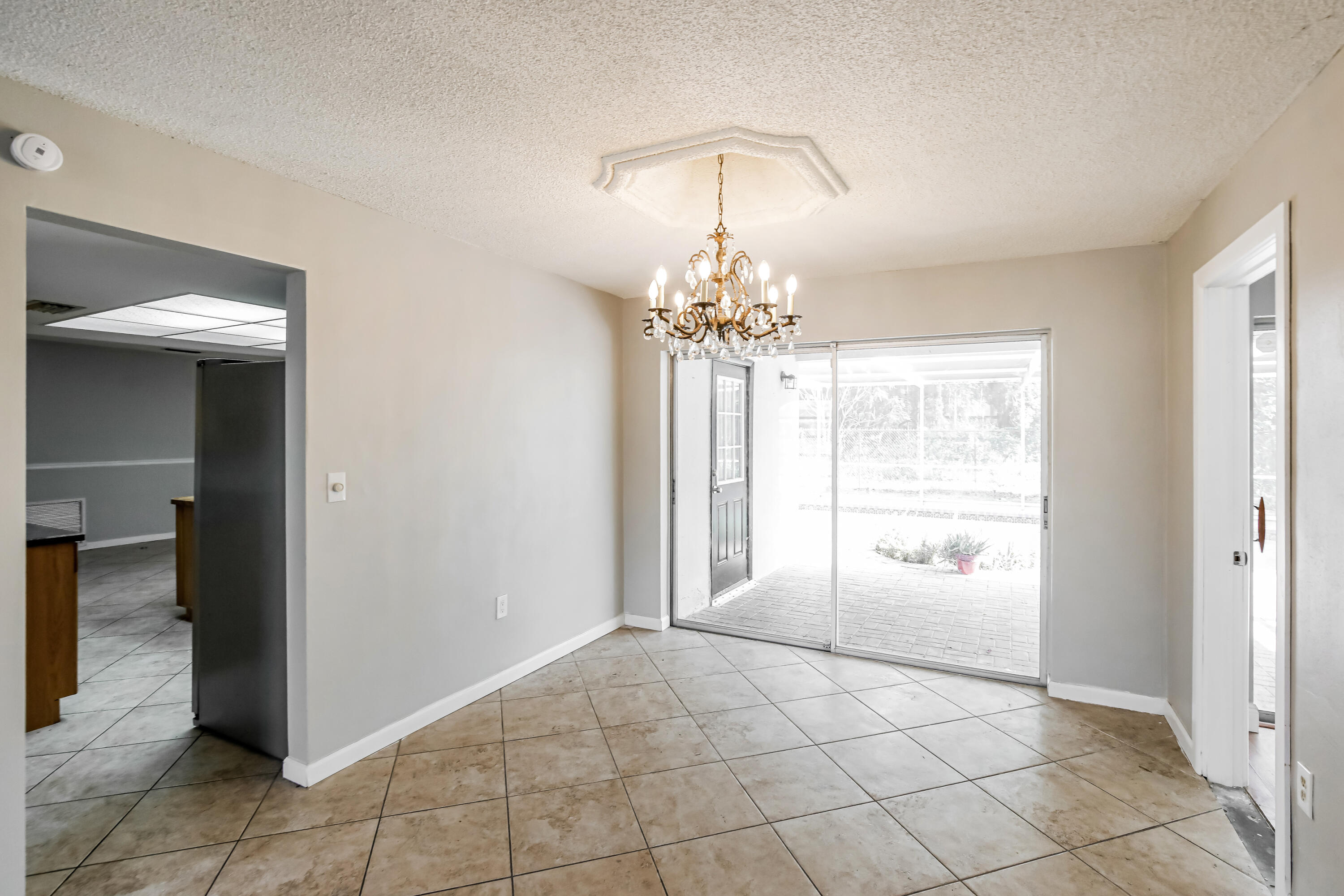 KNOLLS 1ST SECTION - Residential