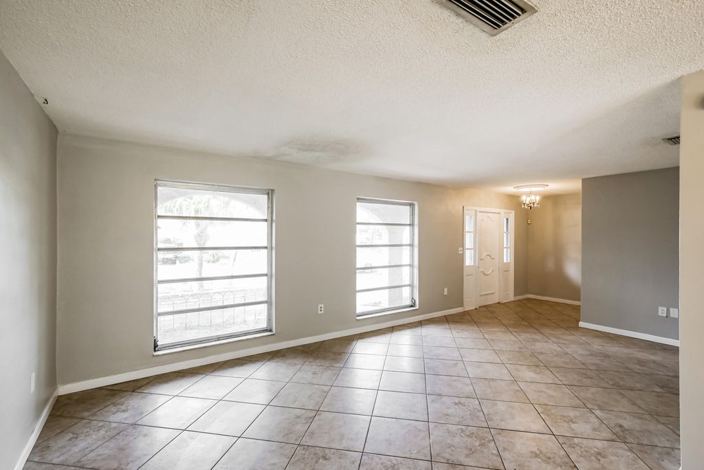 Photo of 8460 Southampton Drive, Miramar, FL 33025 (MLS # B26010355)