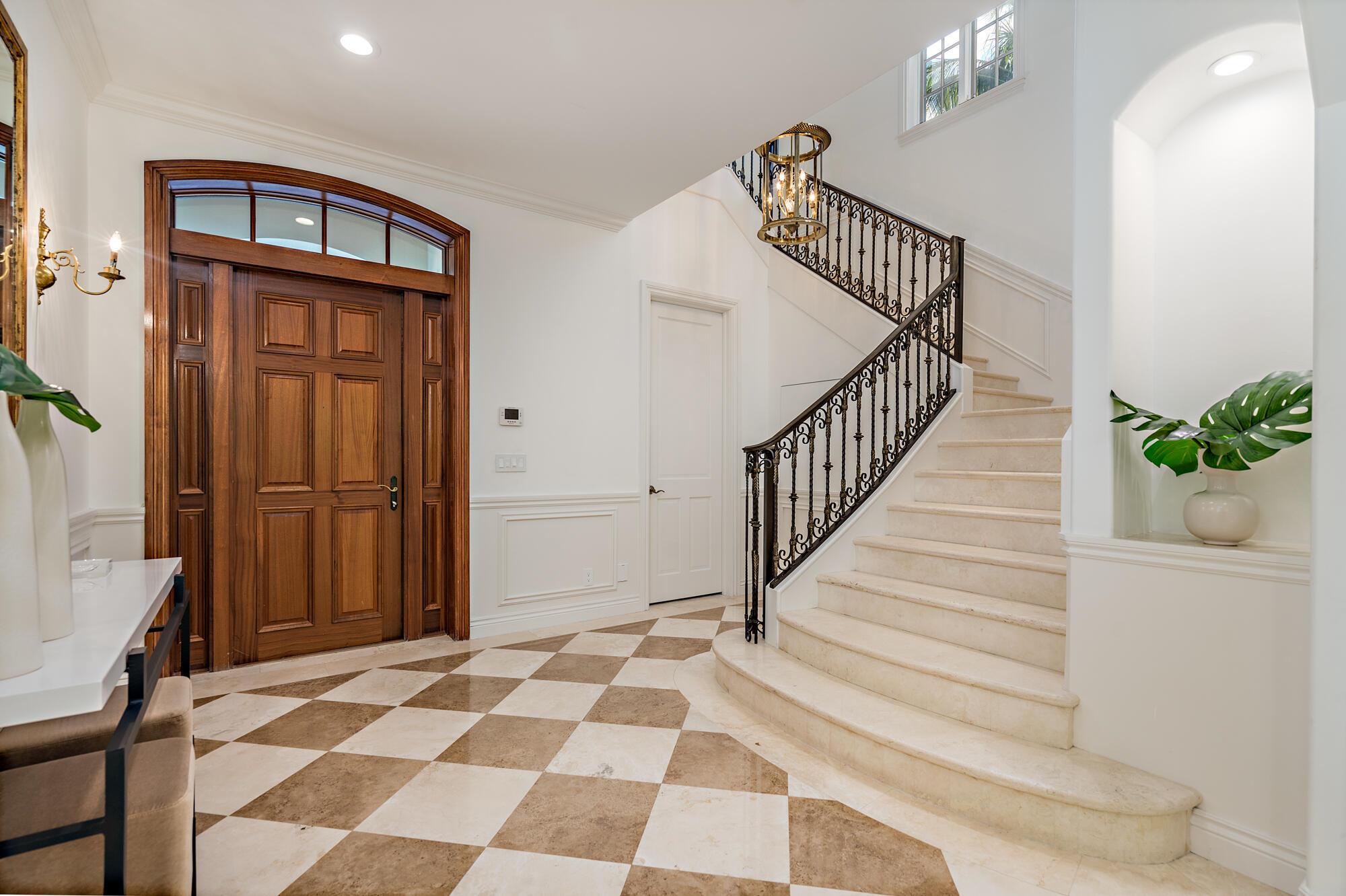 EL ENCANTO IN - Residential Lease