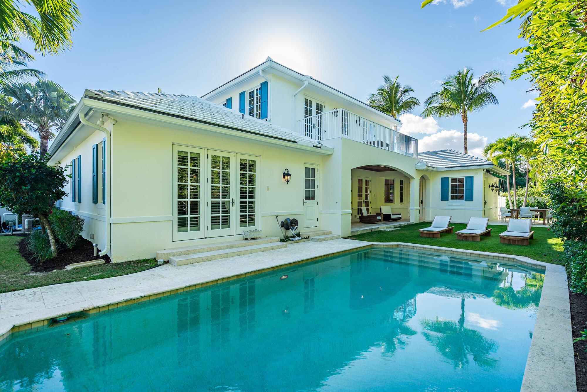 EL ENCANTO IN - Residential Lease