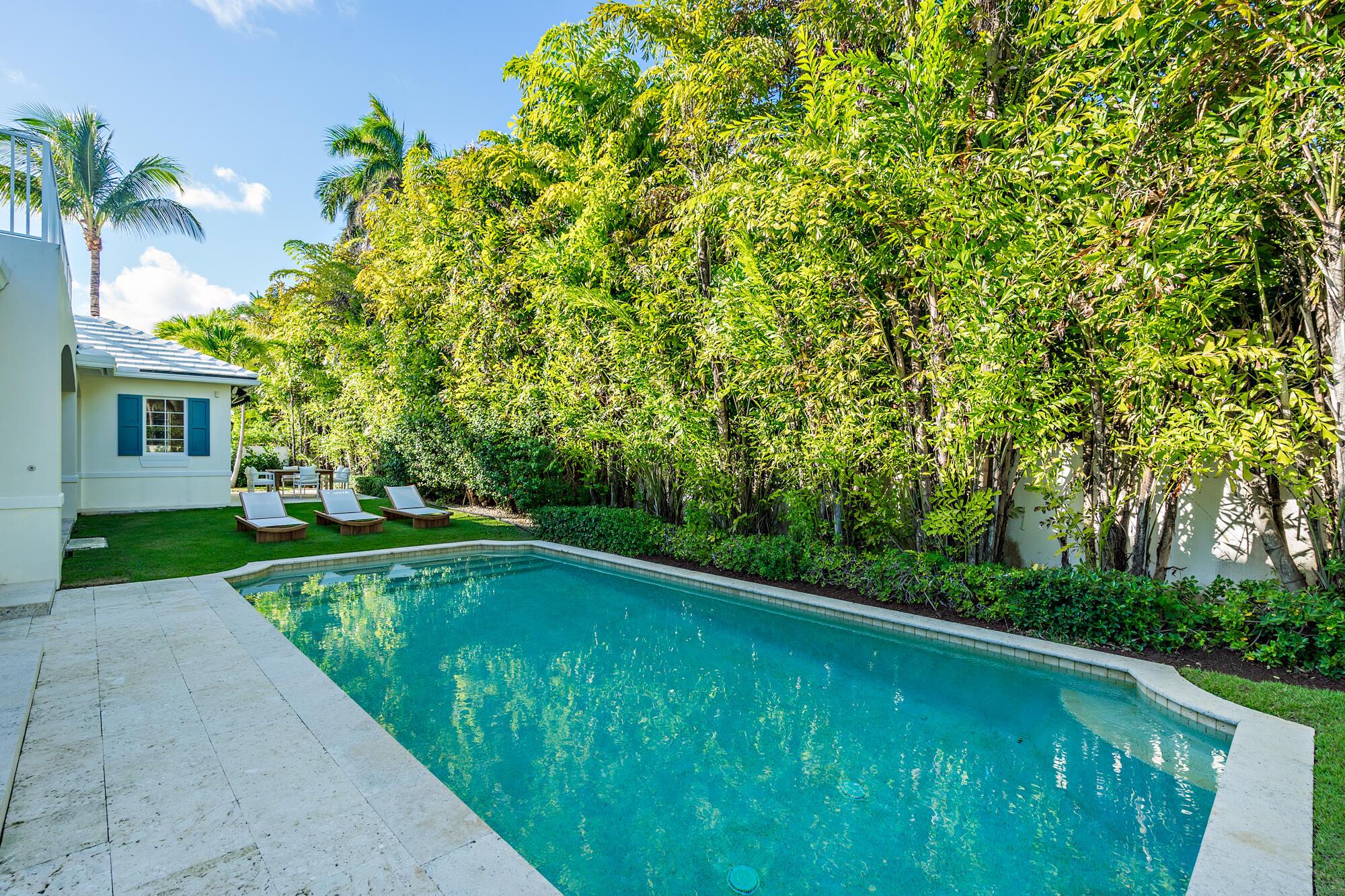 EL ENCANTO IN - Residential Lease