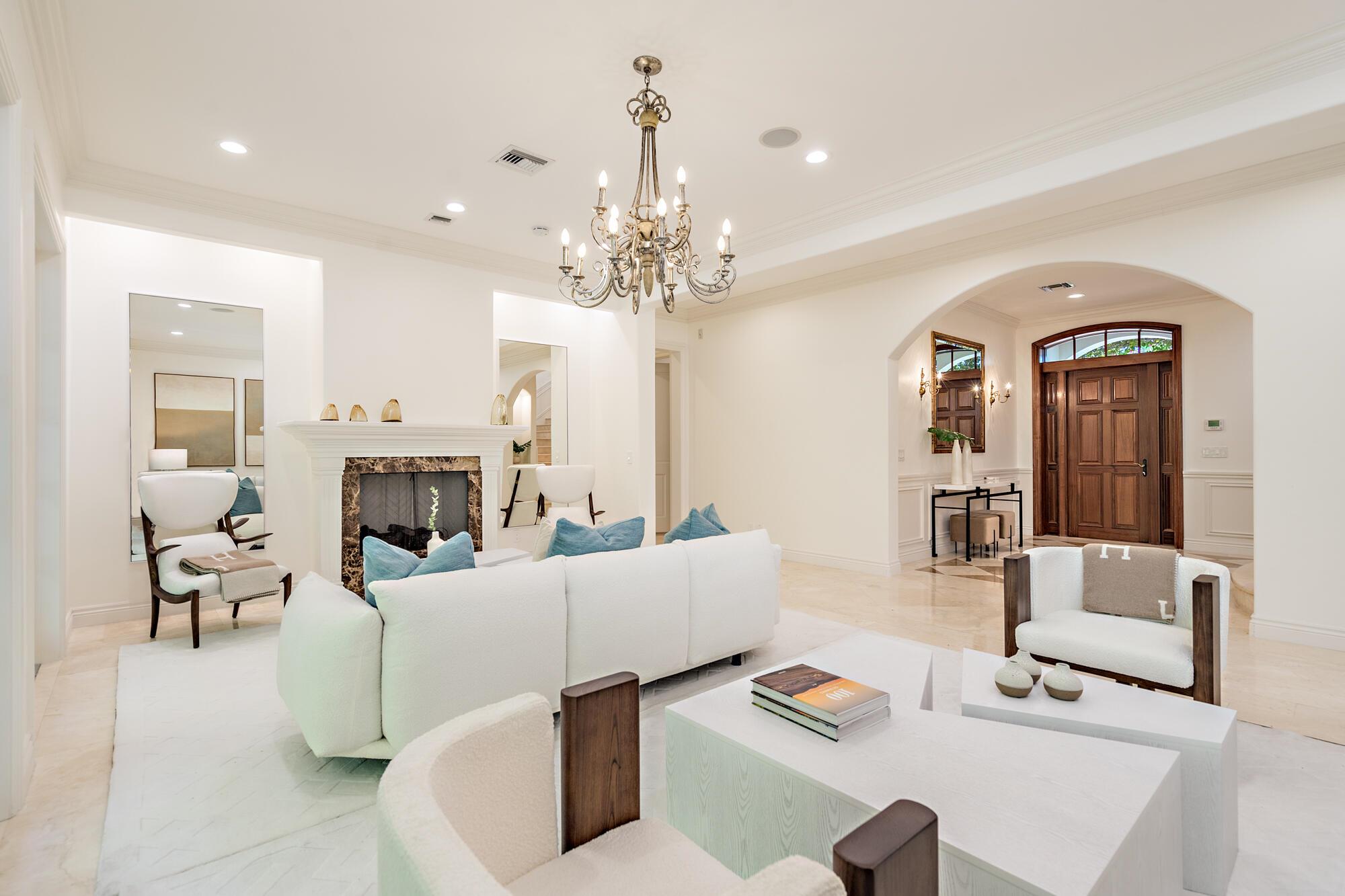 EL ENCANTO IN - Residential Lease