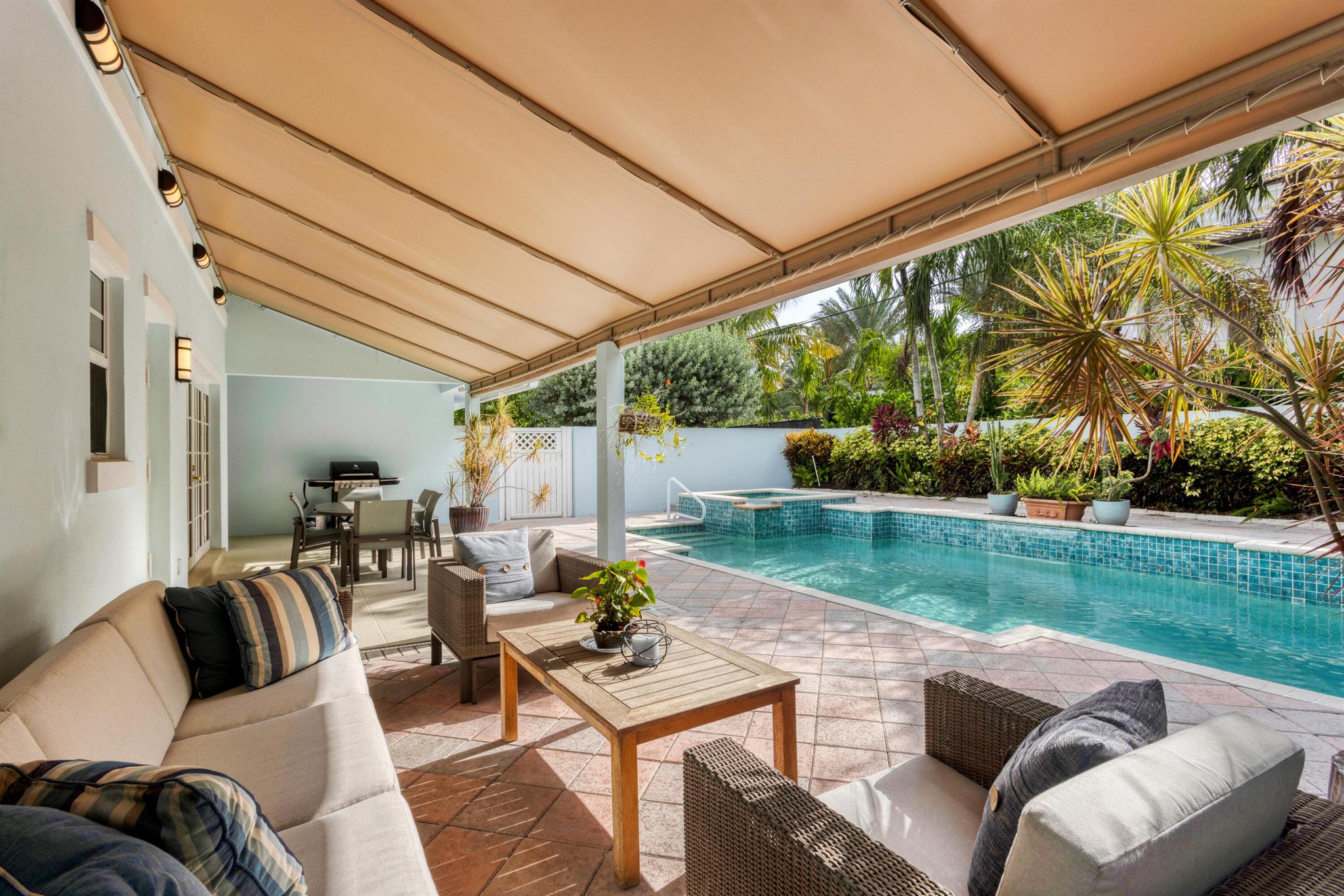 SEAGATE EXT - Residential