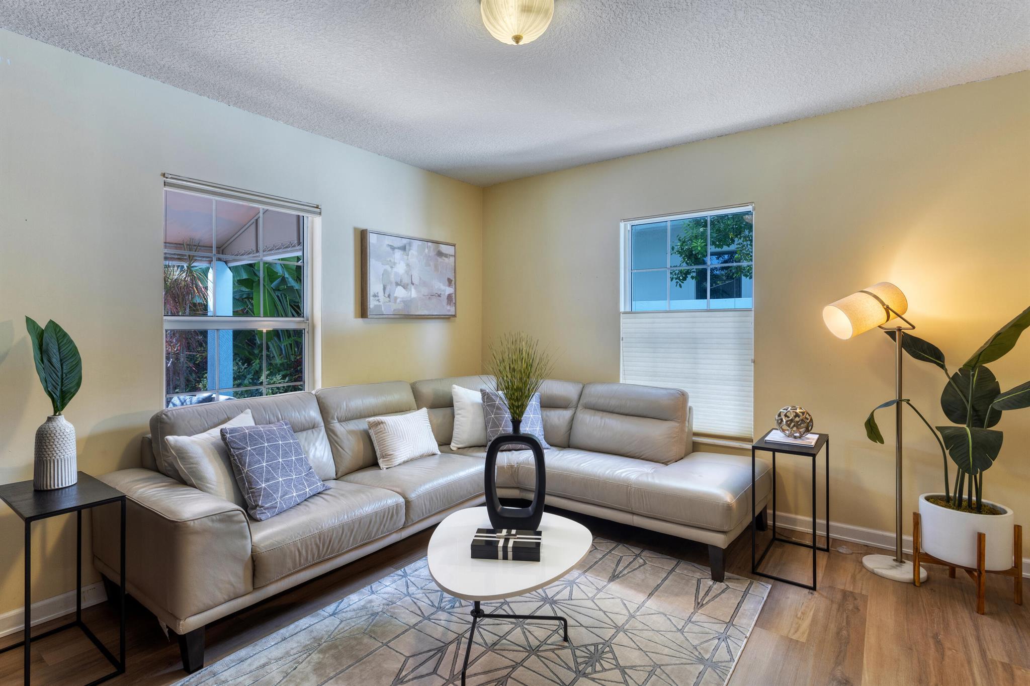 SEAGATE EXT - Residential