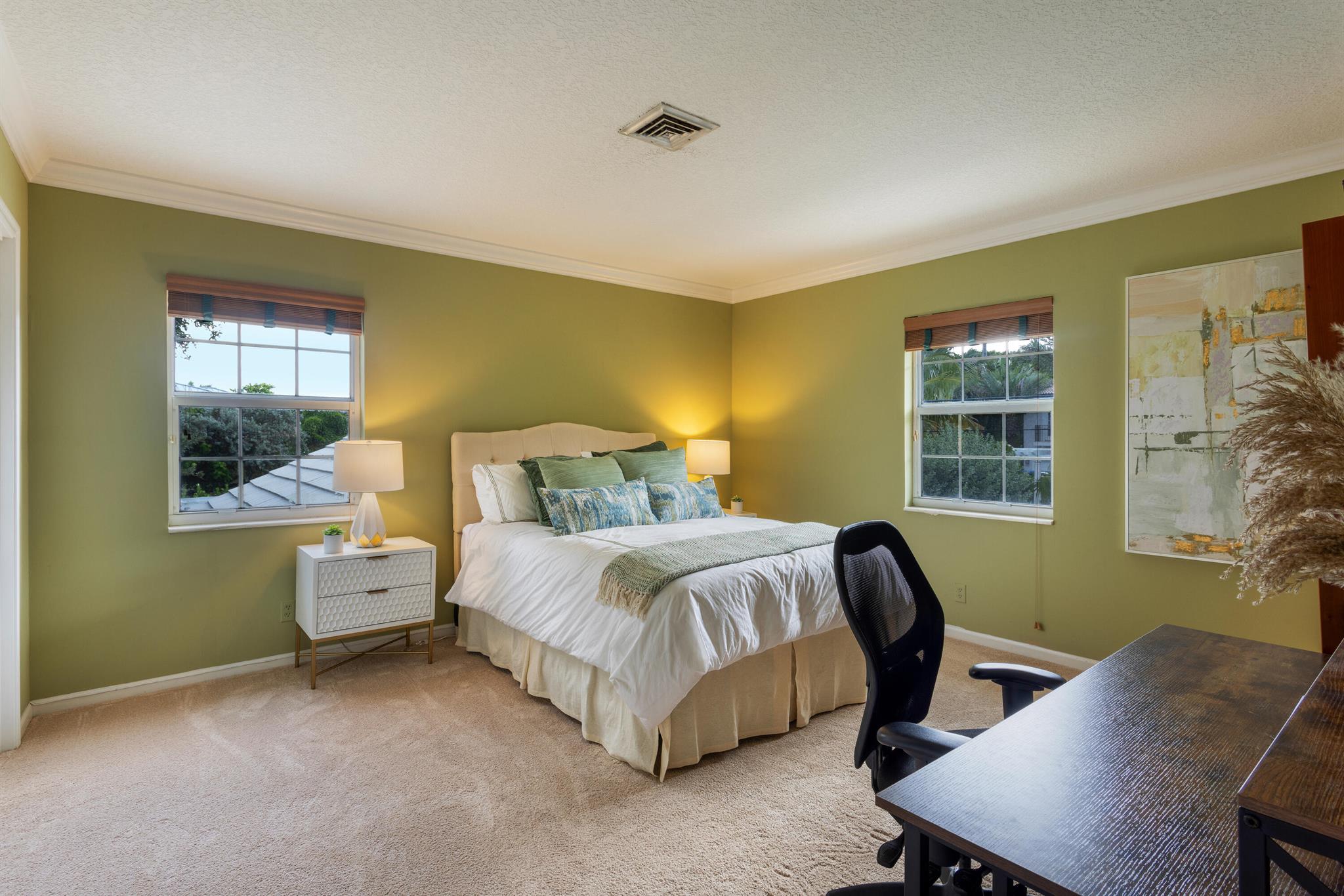 SEAGATE EXT - Residential