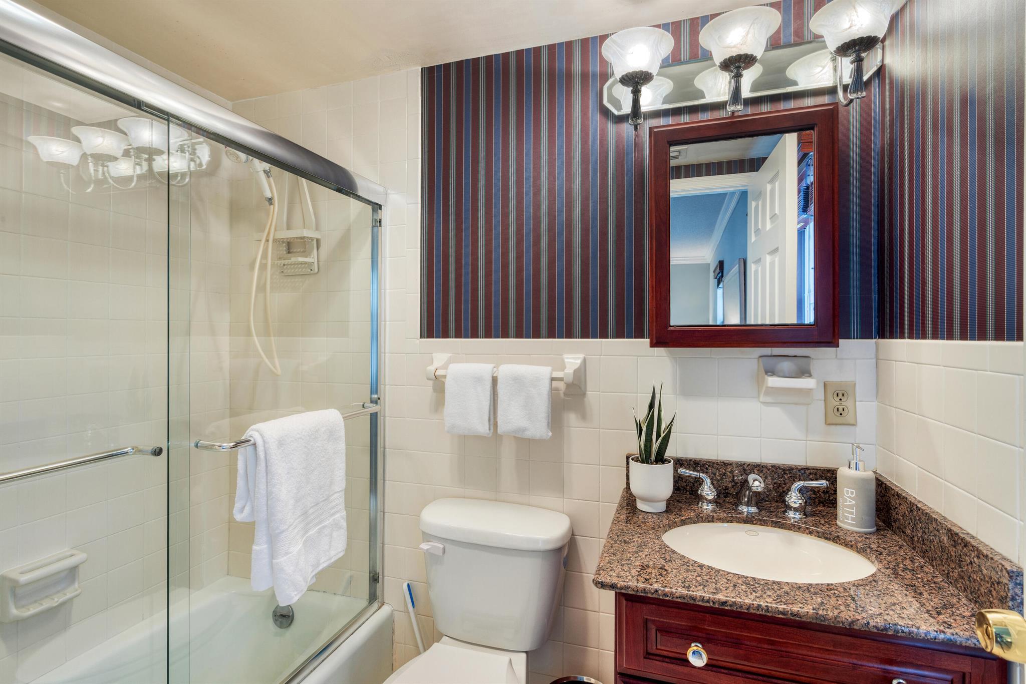 SEAGATE EXT - Residential