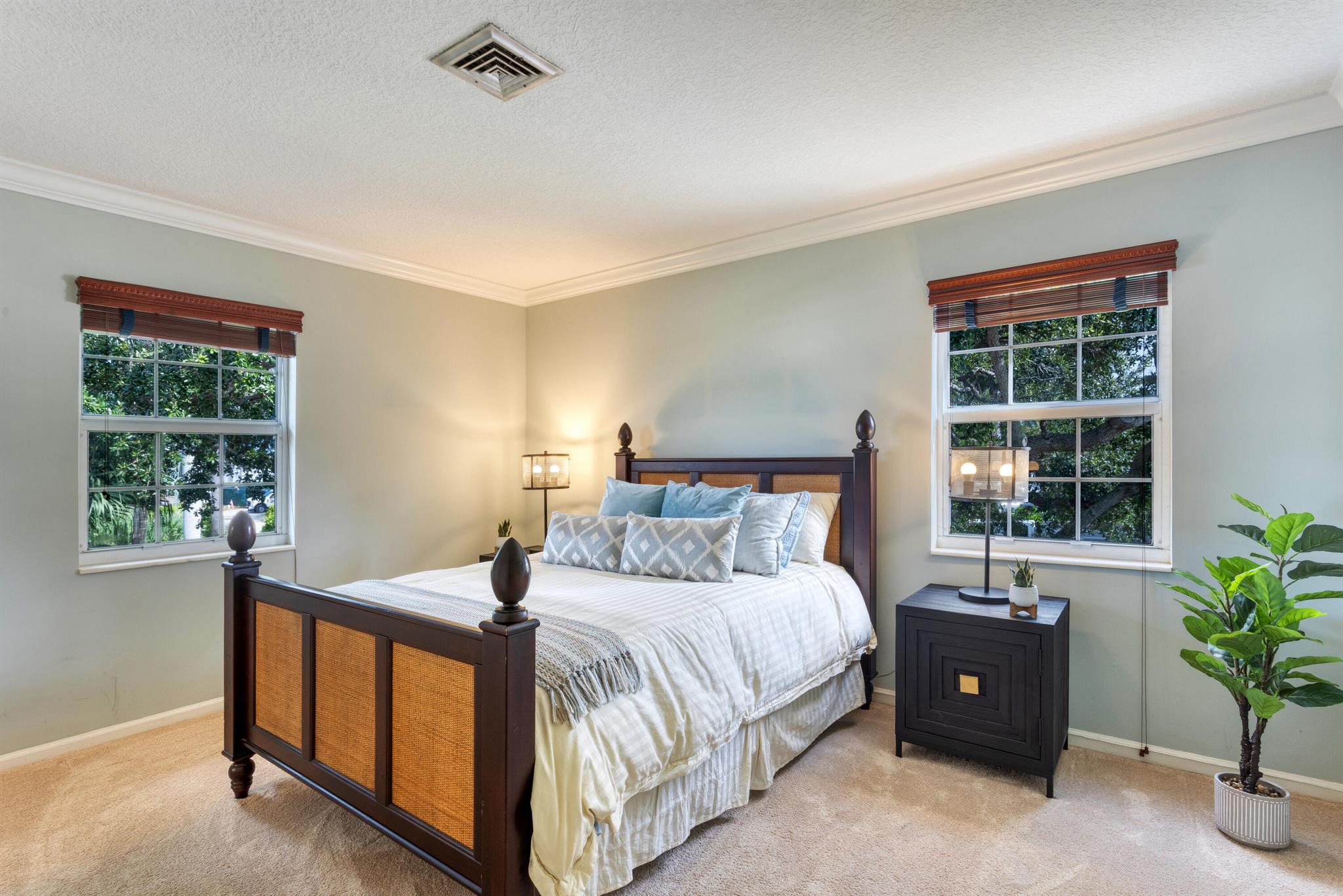 SEAGATE EXT - Residential