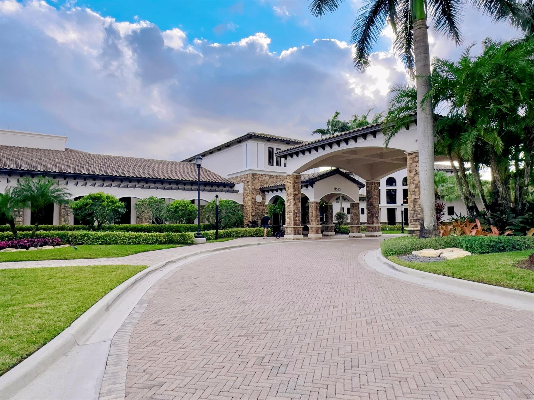 Cypress Pointe in Heron B - Residential Lease