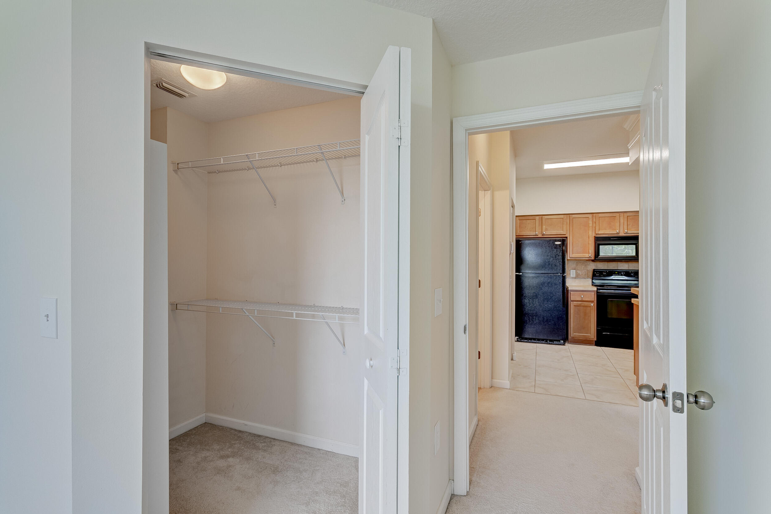 FIORE AT THE GARDENS CONDO - Residential Lease