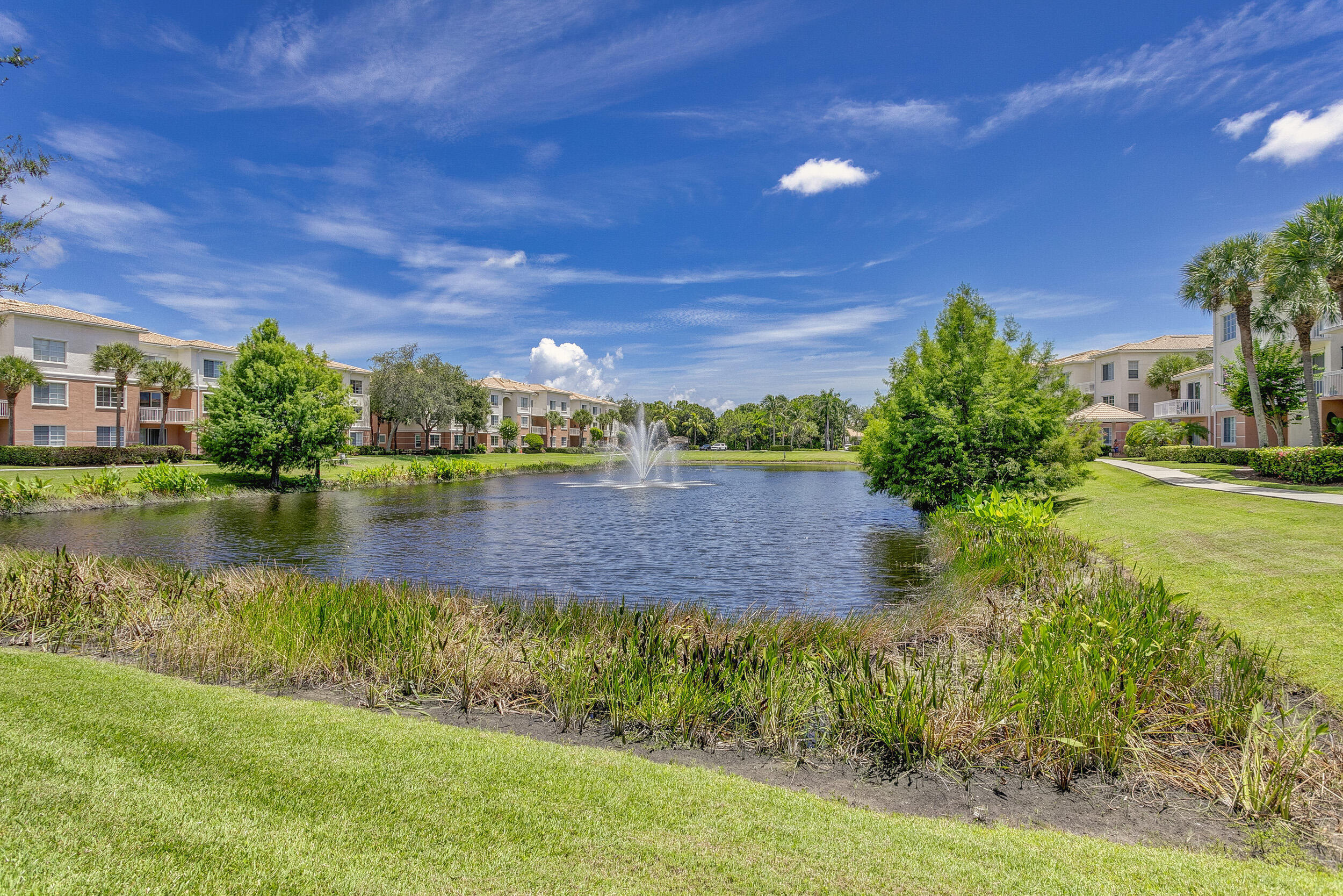 FIORE AT THE GARDENS CONDO - Residential Lease