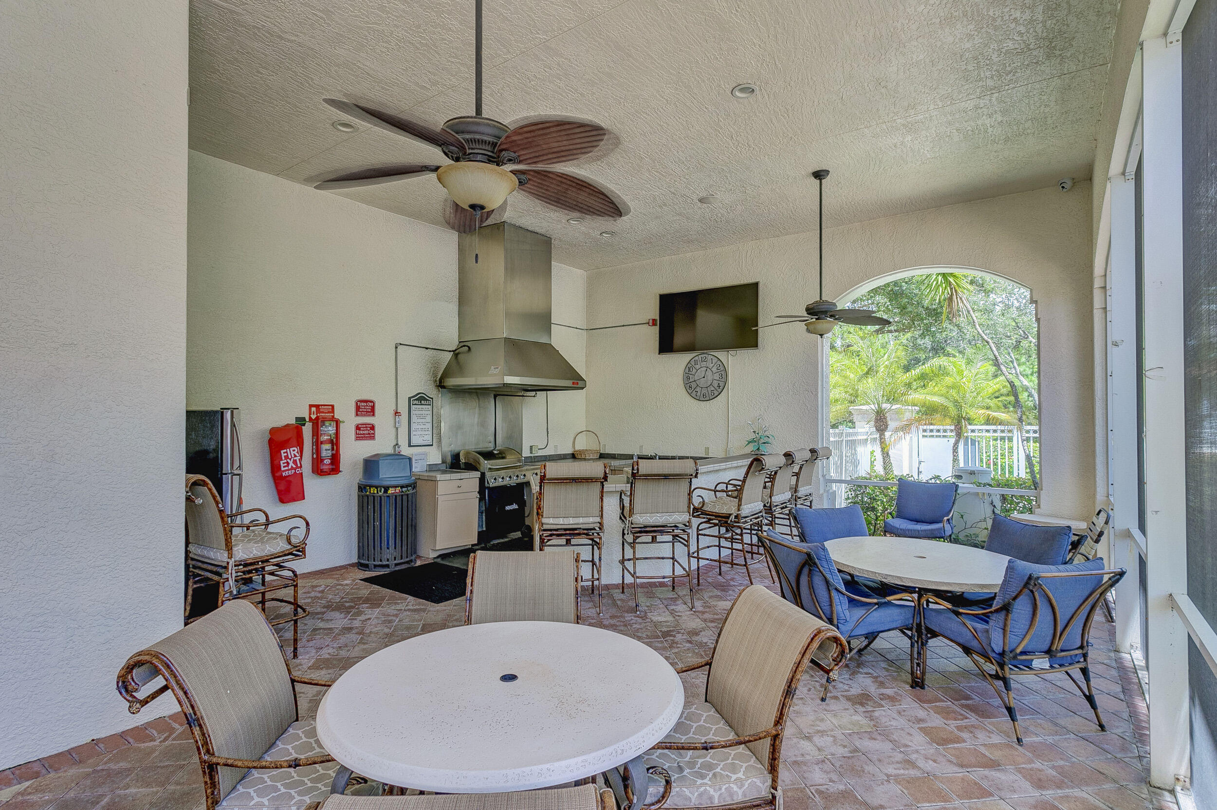 FIORE AT THE GARDENS CONDO - Residential Lease