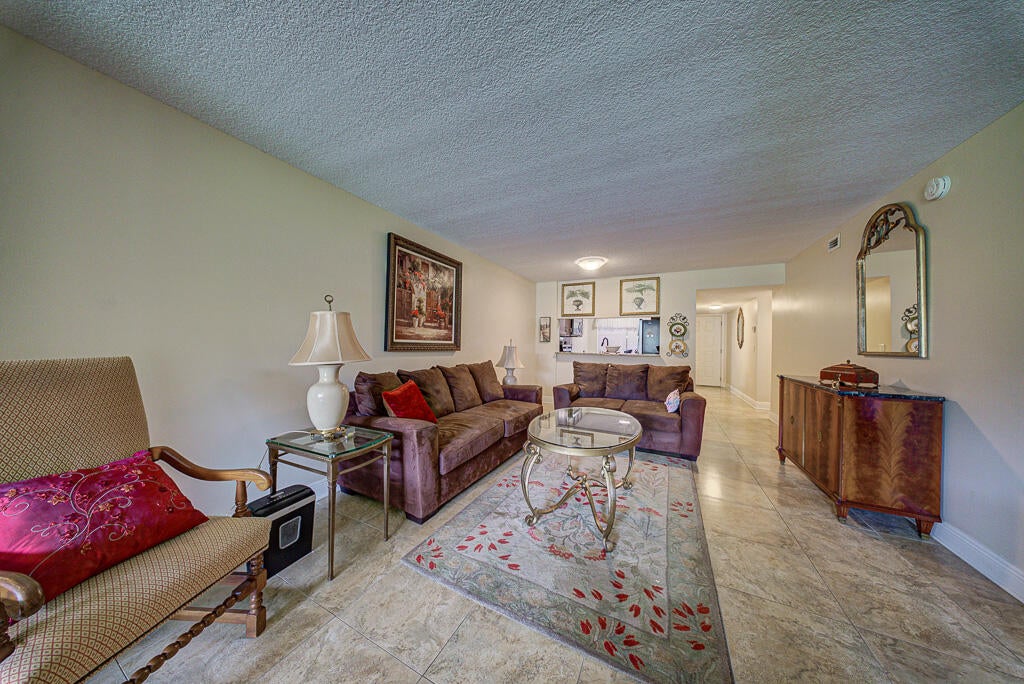 7650 Tahiti Lane 105