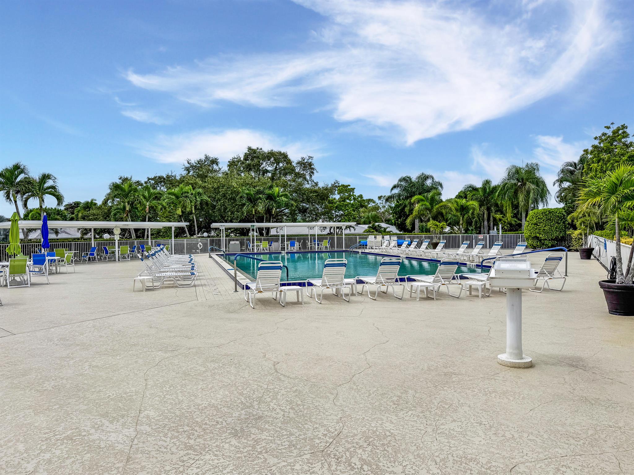 LITTLE CLUB CONDO - Residential