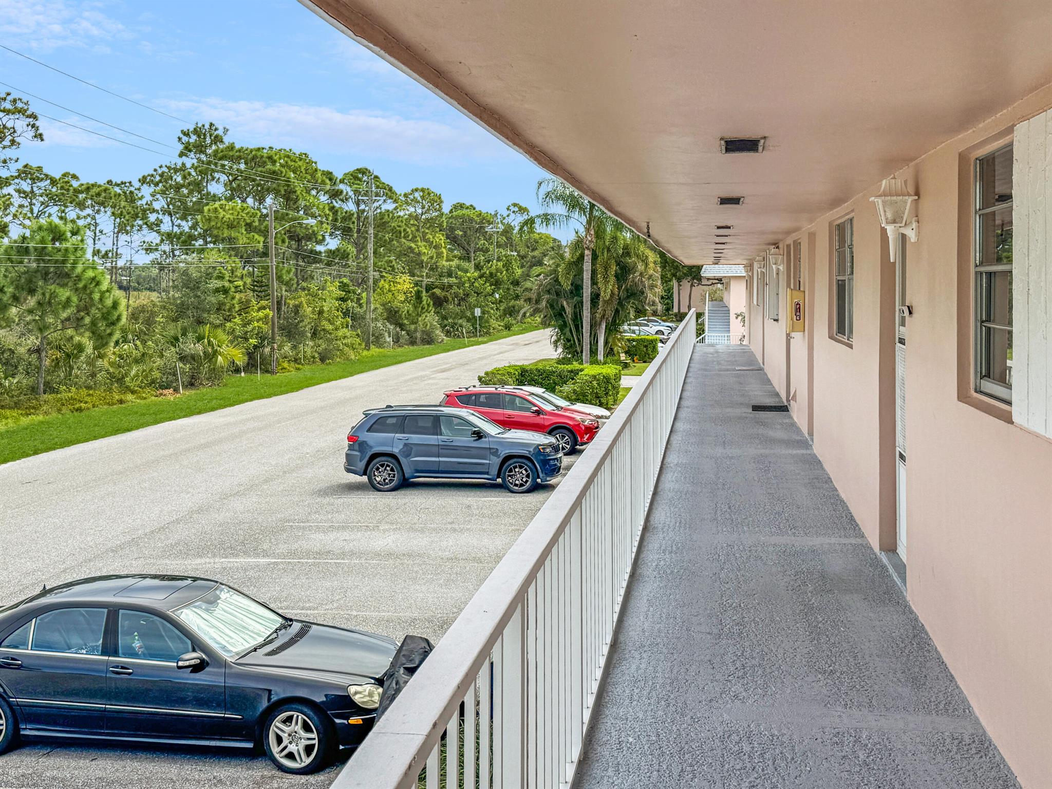 LITTLE CLUB CONDO - Residential