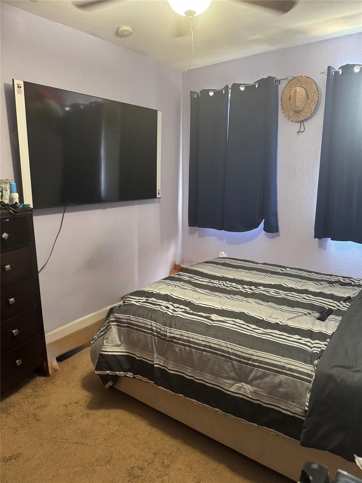 GRAND LAKES PHASE I - Residential Lease