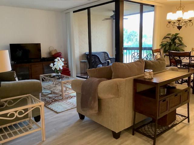 TIRED OF LOOKING FOR A NICE SHORT TERM FURNISHED RENTAL THEN LOOK NO FURTHER. THIS TURNKEY 2 BEDROOM, 2 BATH CONDO WITH EVERYTHING YOU WILL NEED FOR YOUR OFF SEASON $1900. PER MONTH OR SEASONAL $4500. PER MONTH IS READY FOR YOU. UPDATED KITCHEN AND BATHROOMS WITH A VIEW OF THE TENNIS COURTS AND GARDEN. 4 MONTH SEASONAL PREFERRED. WIFI/CABLE/WATER INCLUDED. TENANT REIMBURSES LANDLORD FOR ELECTRIC AND PAYS $175. DEPARTURE CLEANING. NON SMOKERS ONLY. COMMUNITY HAS POOLS/GYM & PAY AS YOU PLAY TENNIS AVAILABLE. 1 MILE FROM DELRAY BEACH, AMPLE SHOPPING AVAILABLE AND OF COURSE DOWNTOWN DELRAY BEACH. IF YOU ARE LOOKING FOR A NICE SEASONAL GETAWAY OR SHORT TERM OFF SEASON THEN THIS IS THE PROPERTY FOR YOU