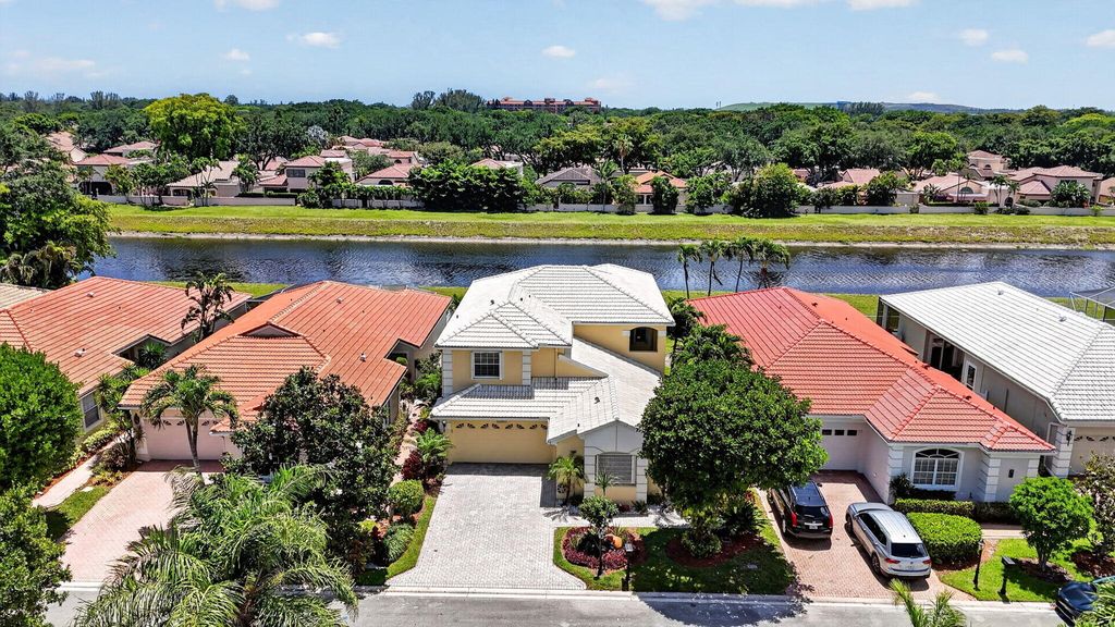 Photo of 6362 Brava Way, Boca Raton, FL 33433 (MLS # B26021732)
