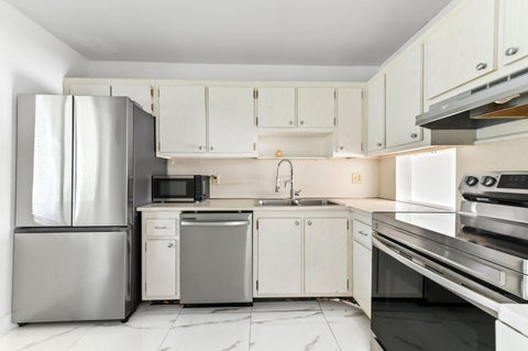 Tiny photo for 4793 Esedra Court #307, Lake Worth, FL 33467 (MLS # B26086397)