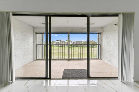 Tiny photo for 4793 Esedra Court #307, Lake Worth, FL 33467 (MLS # B26086397)