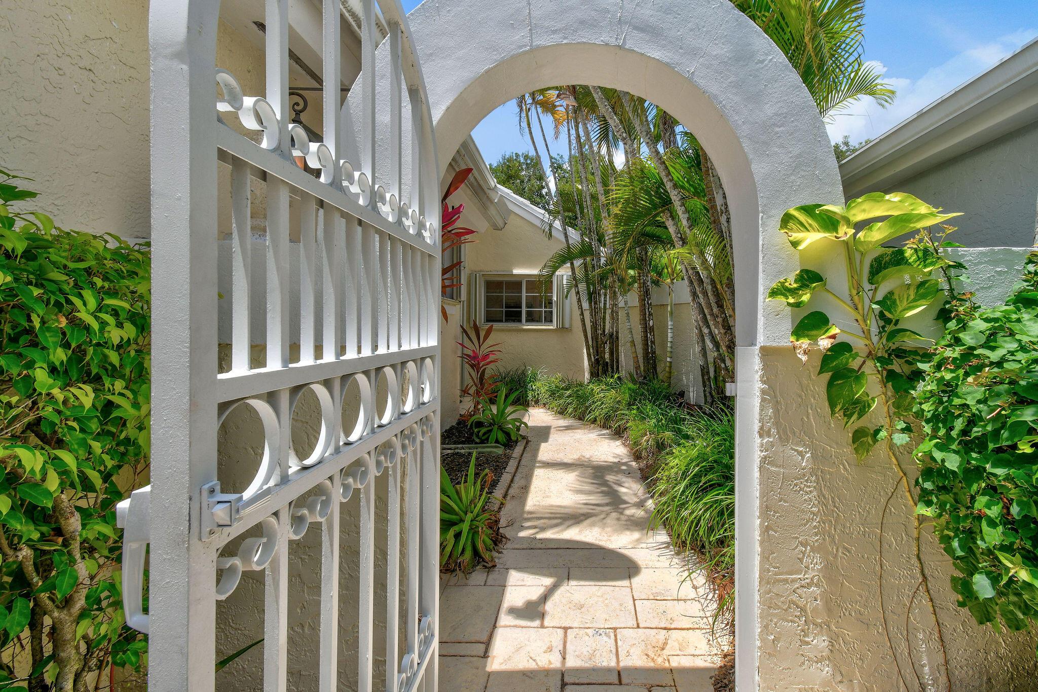 Breakers West - Residential