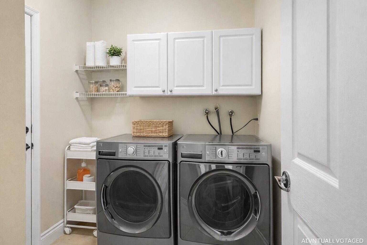 MIZNER POINTE OF BOCA VIA ANCHO - Residential