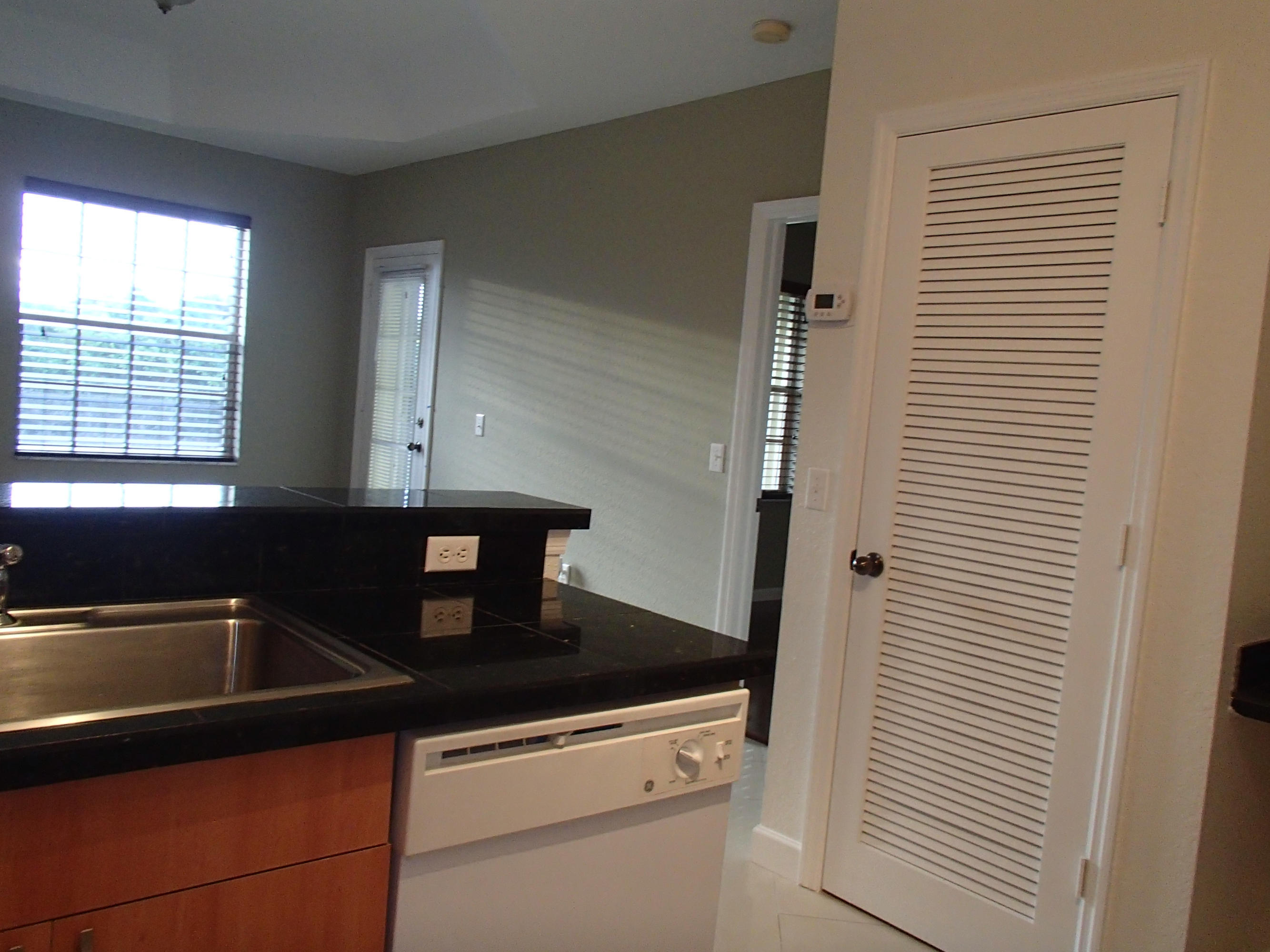 View photos, virtual tours, details... 1101 Belmont Place 1101