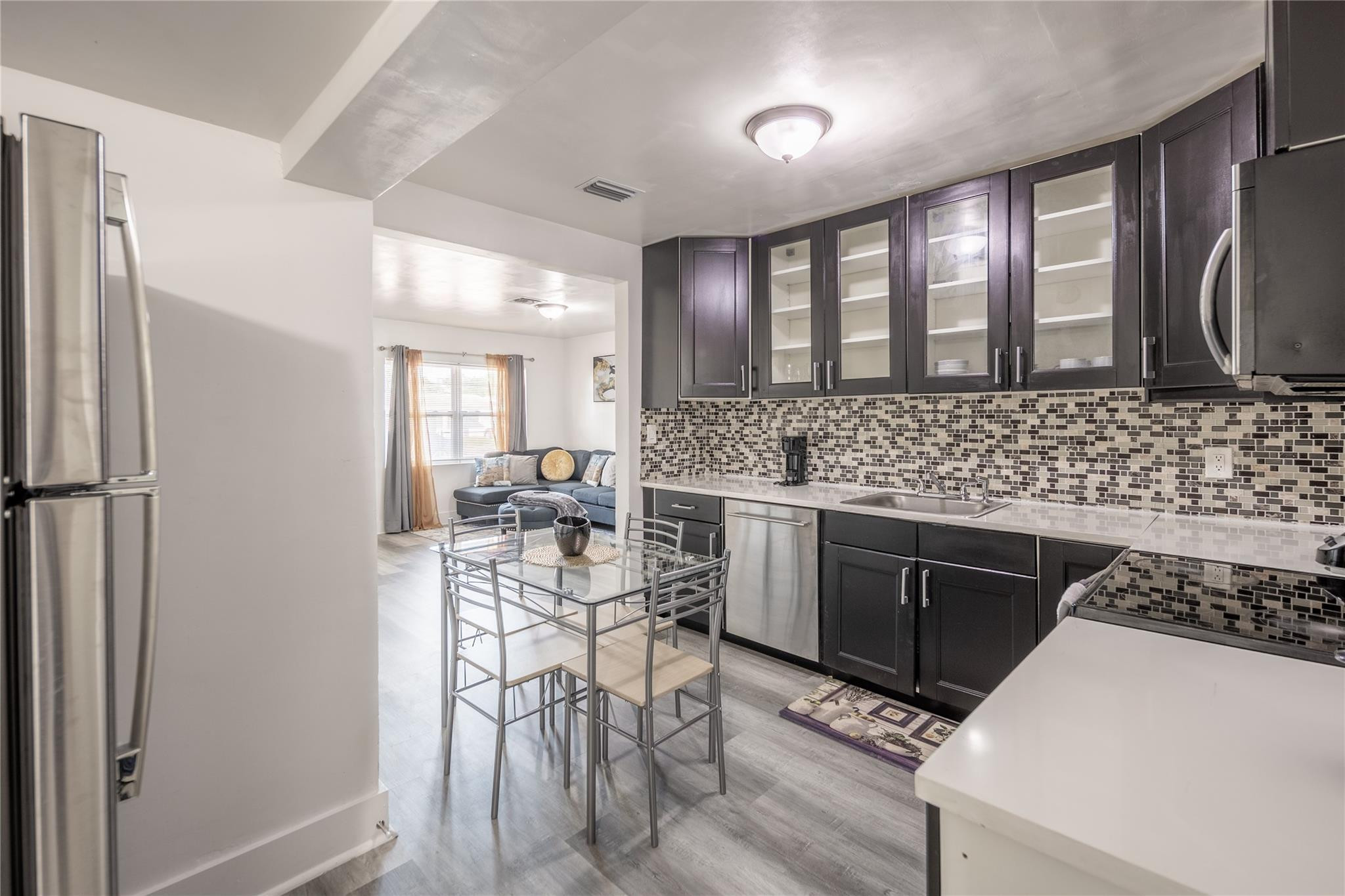 BREEZYWAY MANOR ADD - Residential Lease
