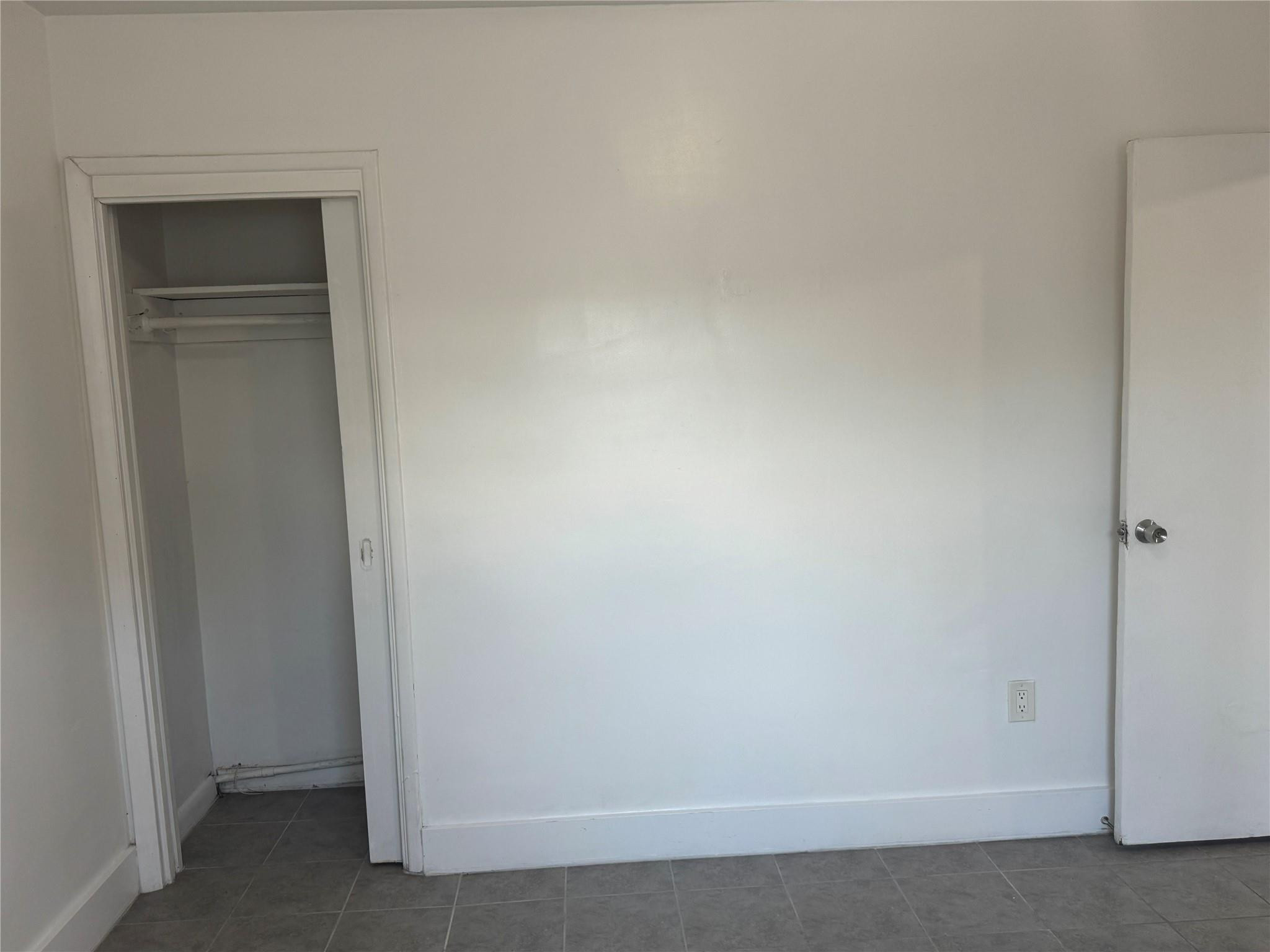 BREEZYWAY MANOR ADD - Residential Lease