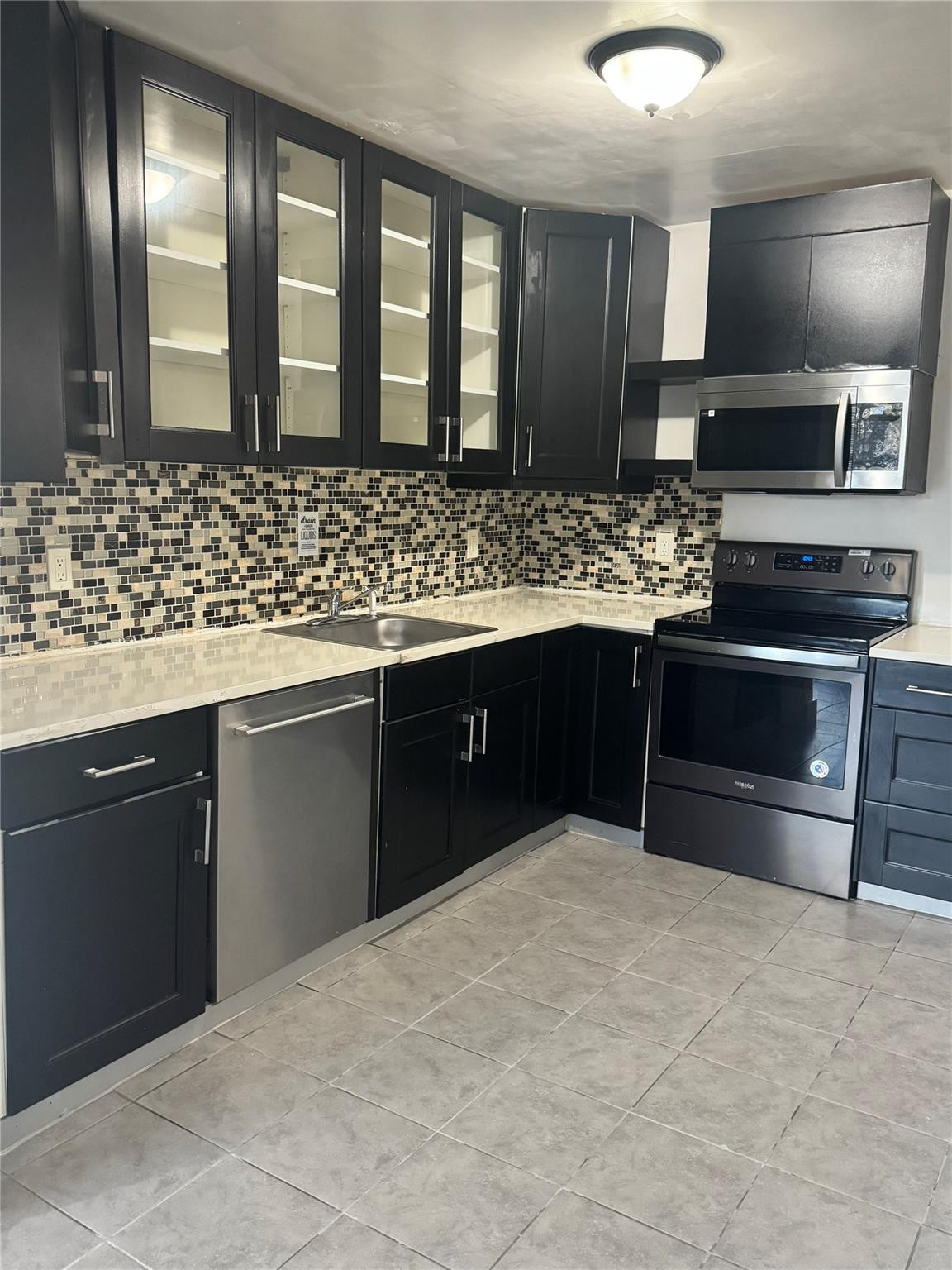 BREEZYWAY MANOR ADD - Residential Lease