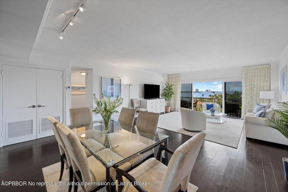 250 Bradley Place 705