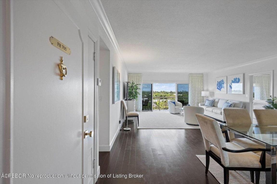 250 Bradley Place 705