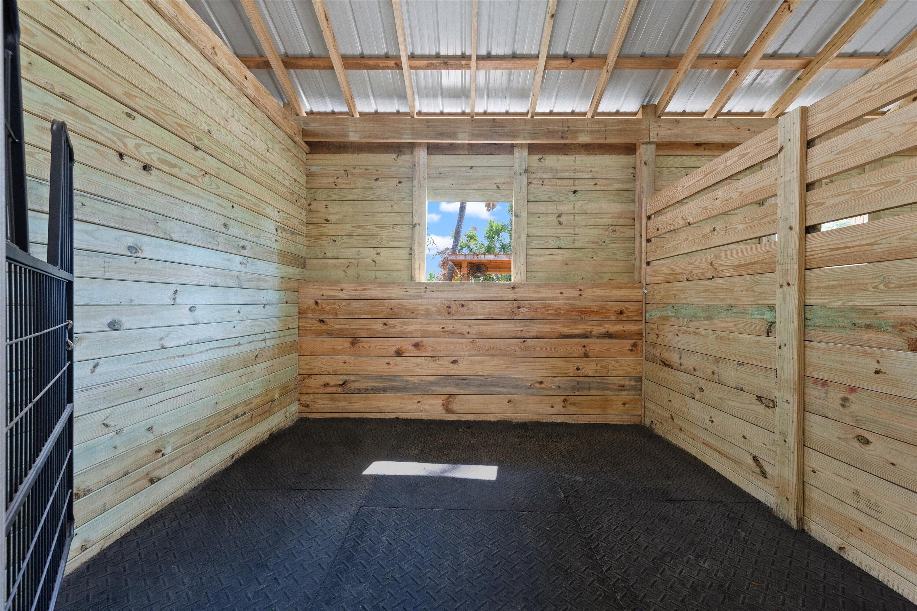 LOXAHATCHEE GROVES - Residential Lease